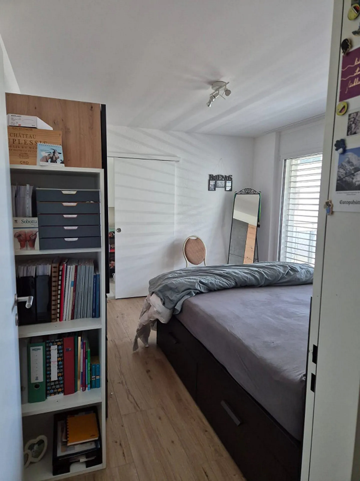 Appartement moderne dans un emplacement calme avec vue sur l'Aare - Photo 5 sur 17