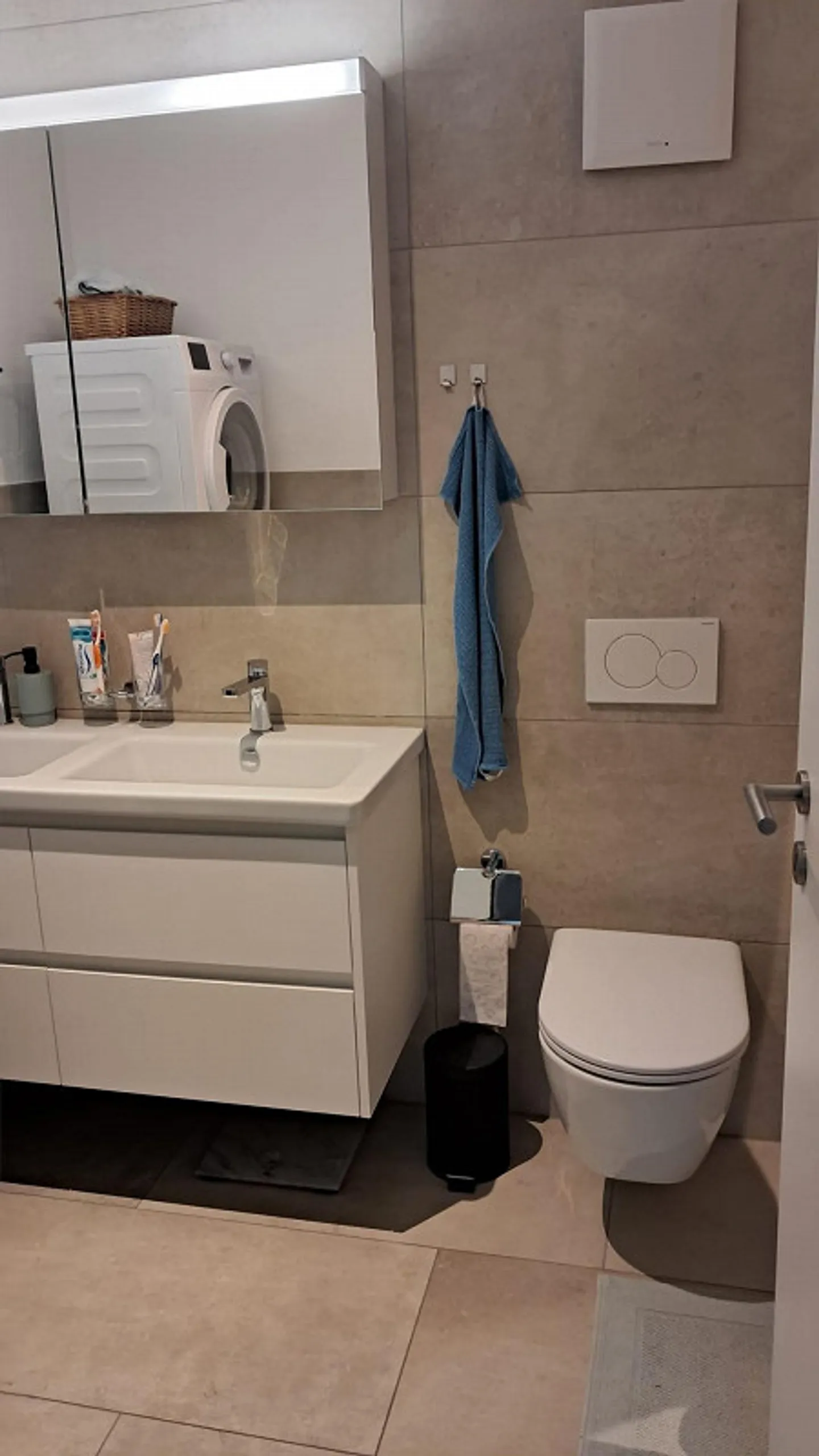 Appartement moderne dans un emplacement calme avec vue sur l'Aare - Photo 12 sur 17