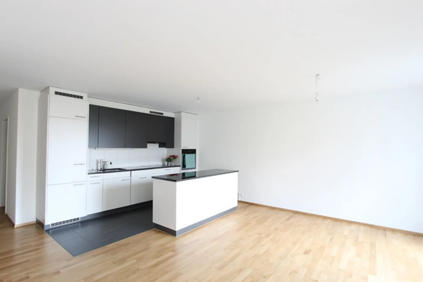 Moderne Wohnung in Ruhiger Lage - Foto 2 von 8