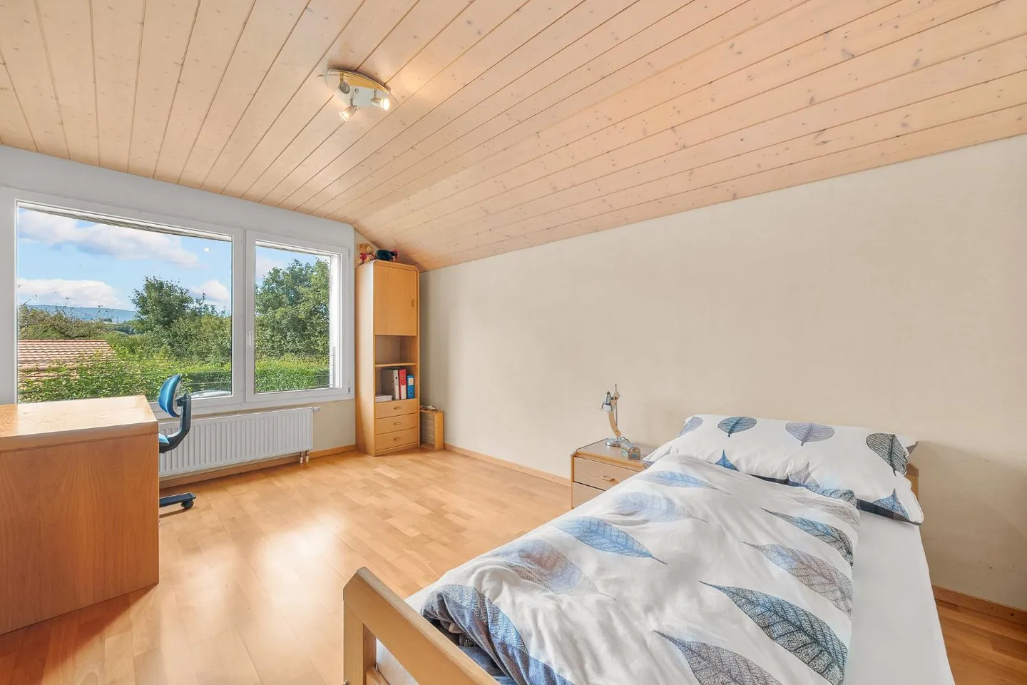 Wunderschöne individuelle Villa mit schönem Blick und großem Garten - Viertel - Foto 16 von 20