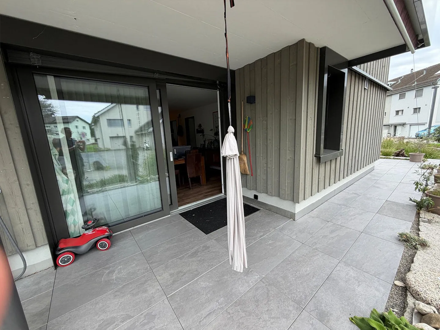 Exclusive condominium adjacent to nature reserve for rent - Photo 10 of 21