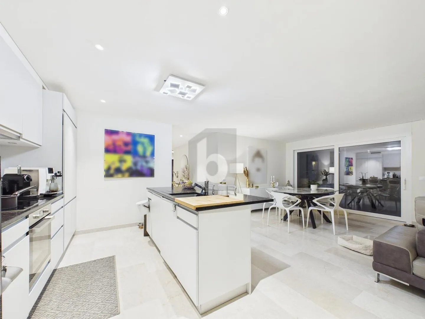 COMFORT AND PRESTIGE JUST STEPS FROM LAKE LEMAN - Photo 3 of 6