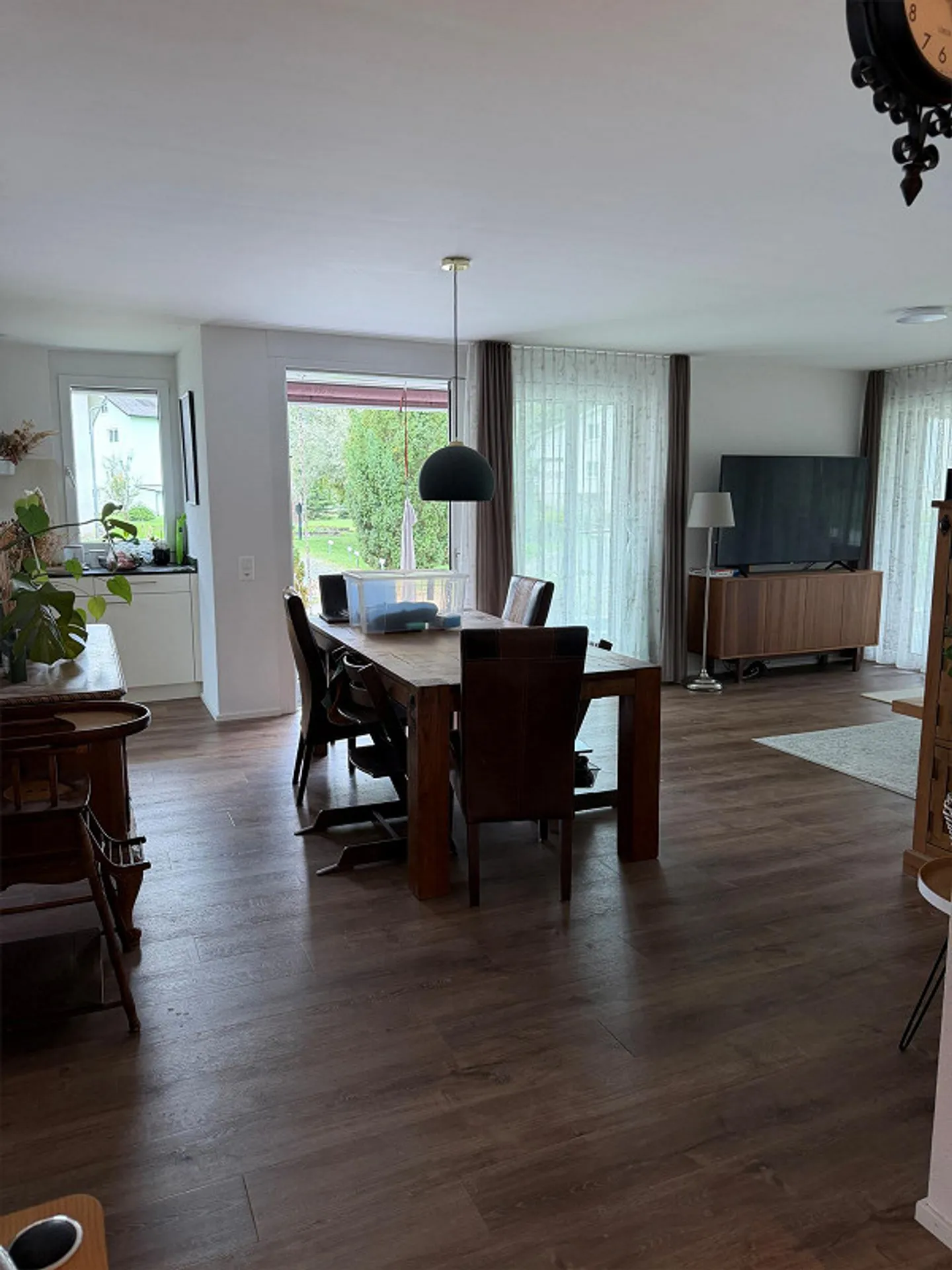 Exclusive condominium adjacent to nature reserve for rent - Photo 15 of 21