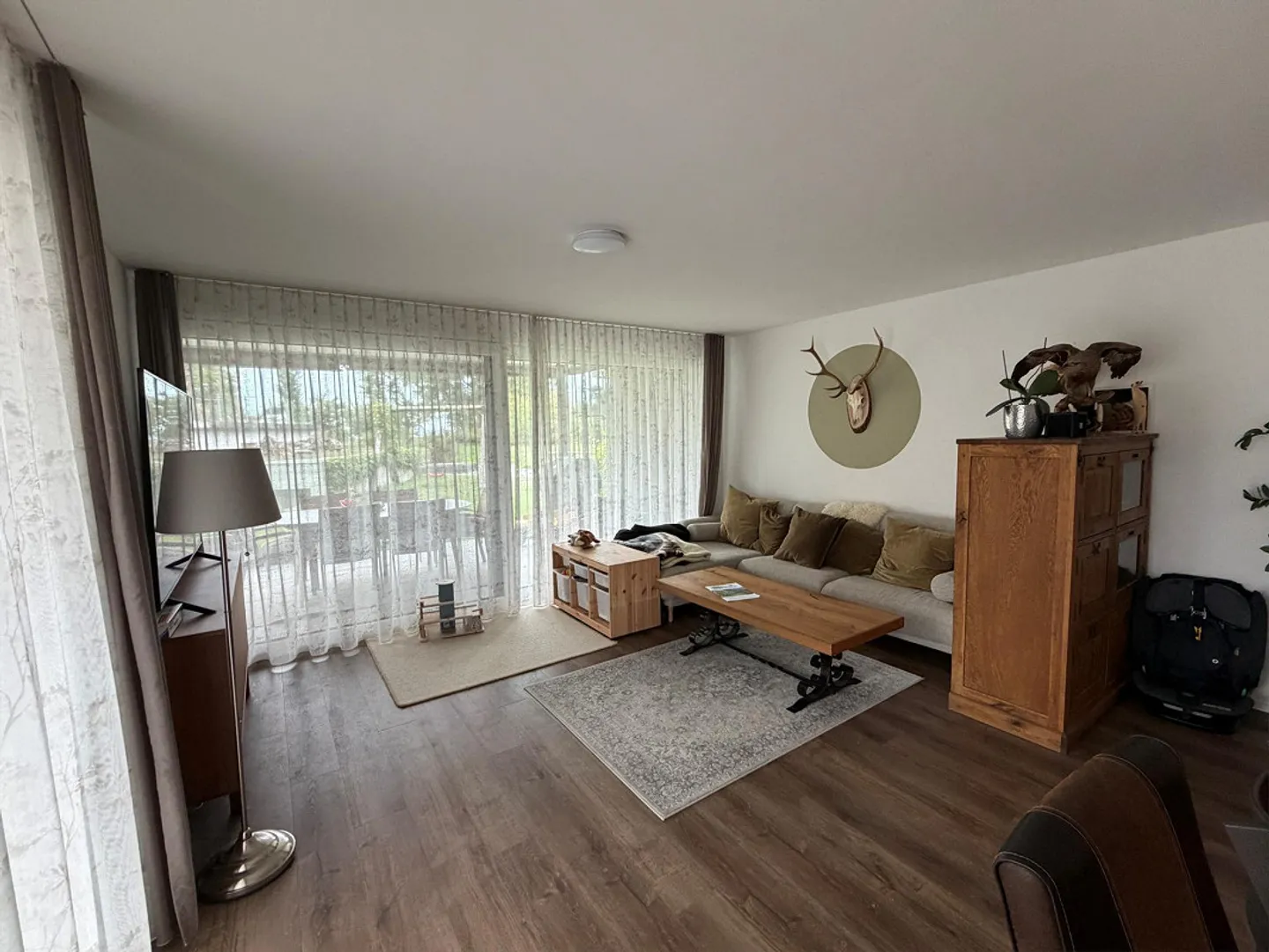 Exclusive condominium adjacent to nature reserve for rent - Photo 17 of 21