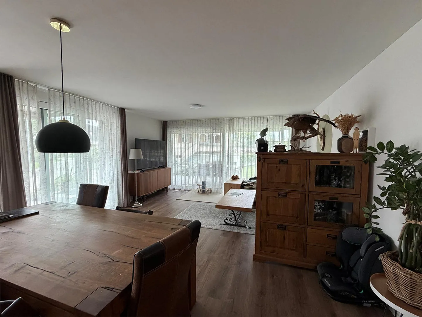 Exclusive condominium adjacent to nature reserve for rent - Photo 18 of 21