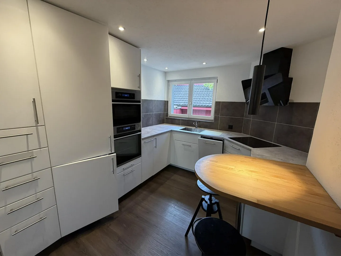 Charmante 5.5 Zimmer Wohnung - Foto 4 von 9