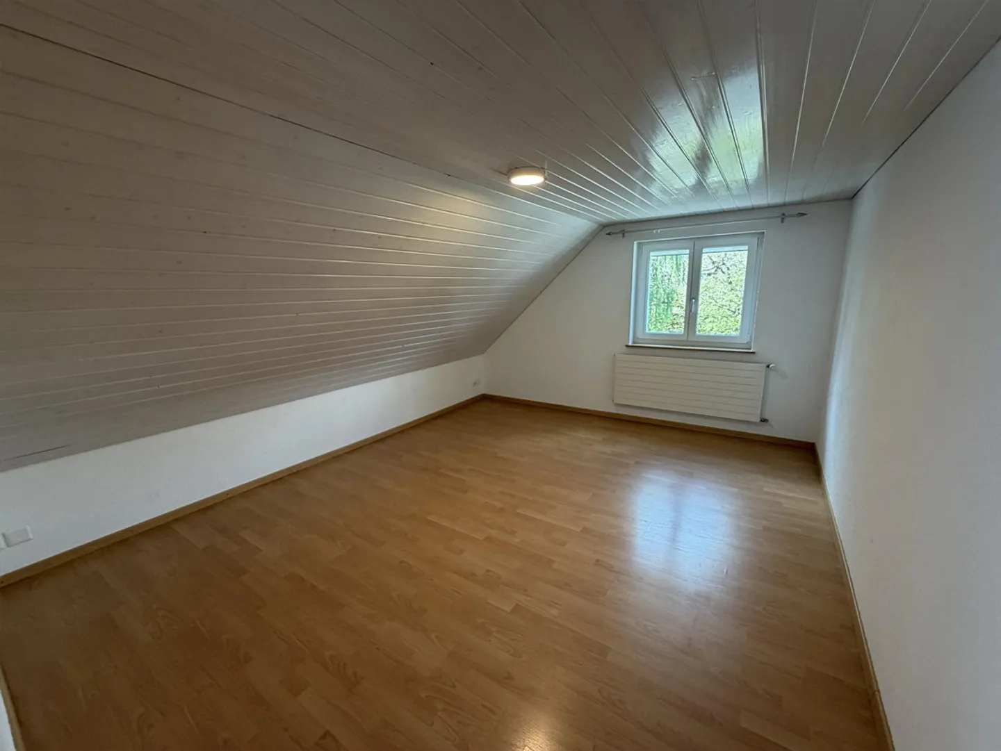 Charmante 5.5 Zimmer Wohnung - Foto 8 von 9