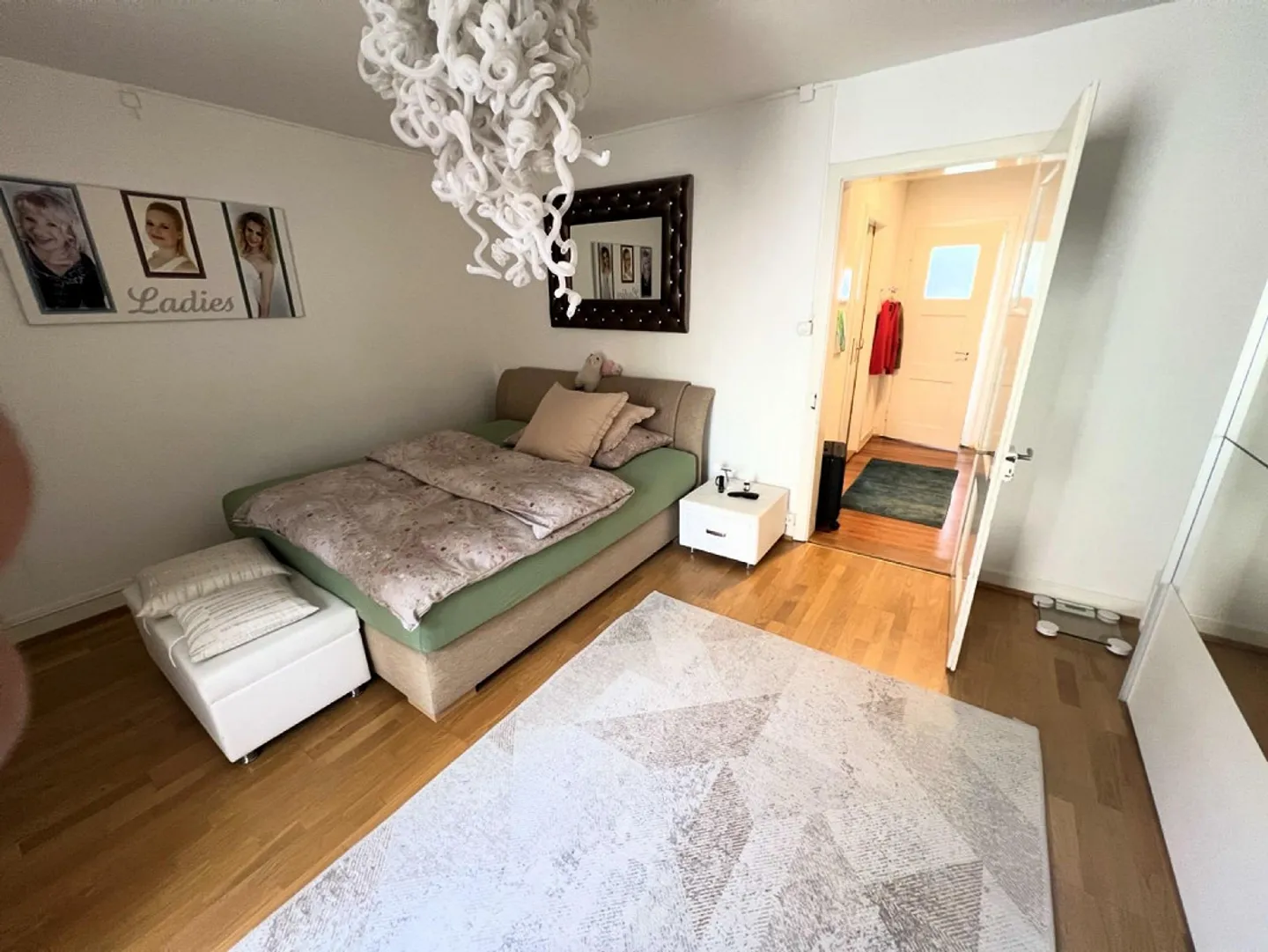 Beautiful row house in the Neubad district of Basel - Photo 8 of 16