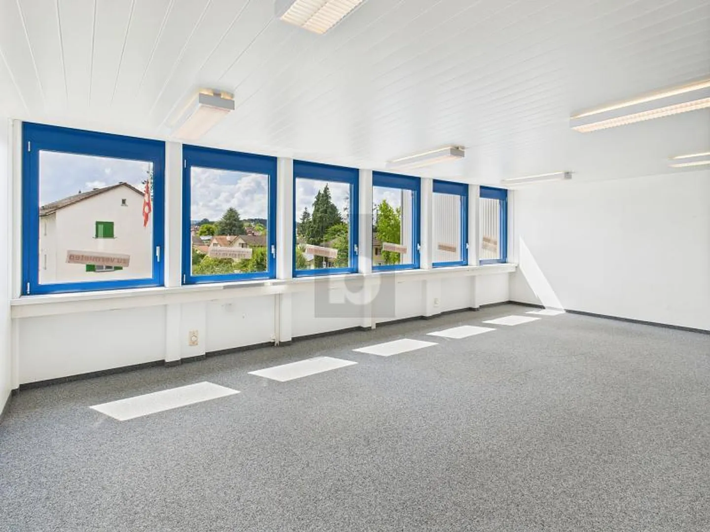 ERFOLG BEGINNT AN DIESEM STANDORT - Foto 4 von 5