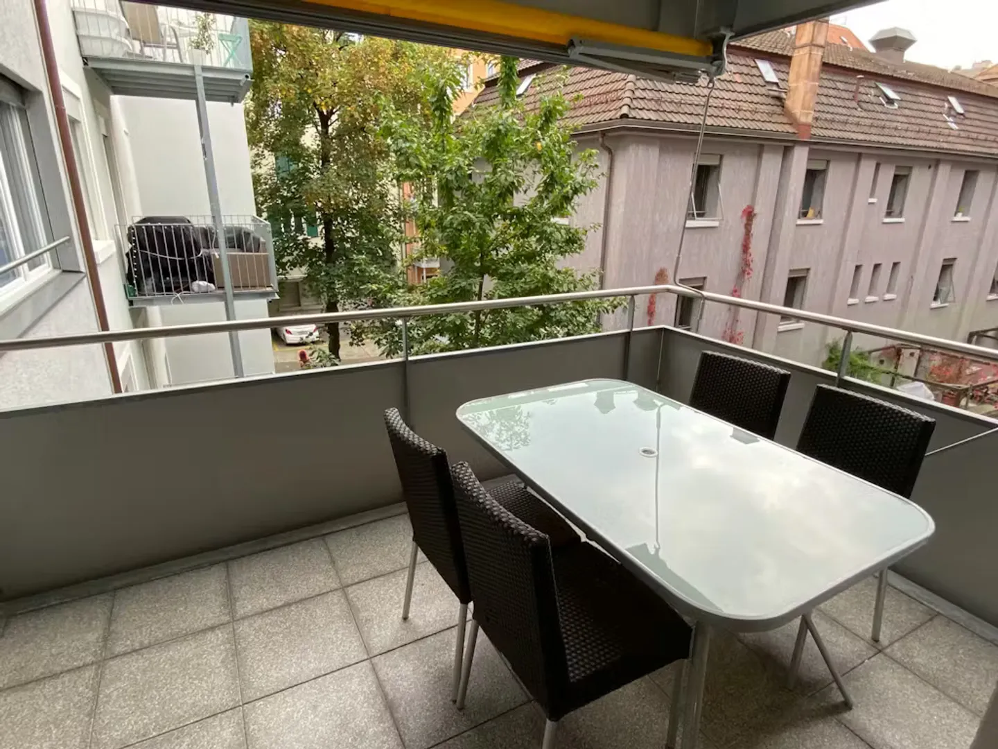 Apartment for rent - Photo 8 of 9