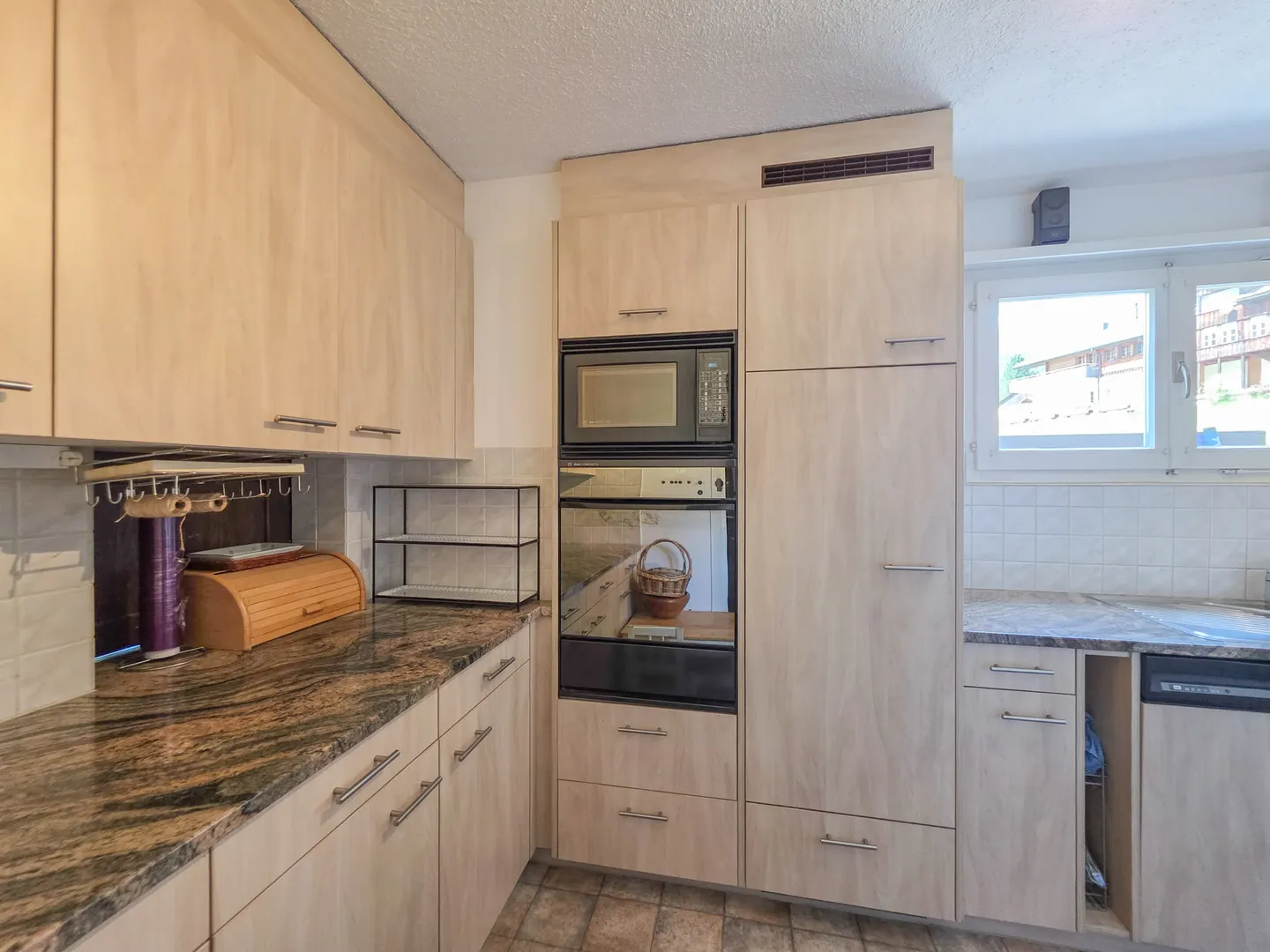 Versatile Multi-Family Home - Photo 3 of 25