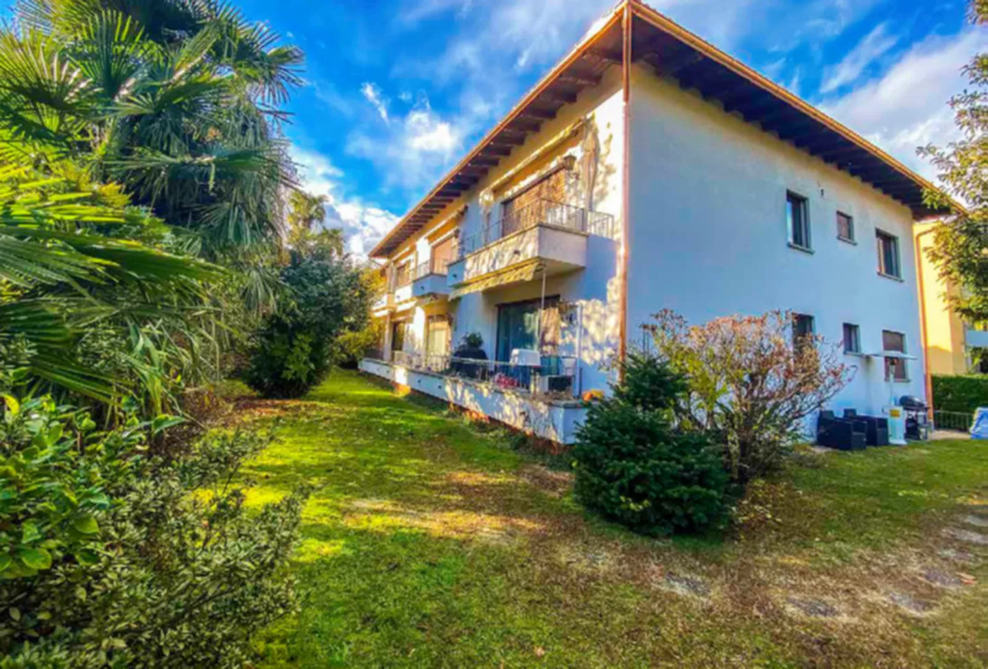 Zu verkaufen elegantes 1,5-Zimmer-Apartment in Ascona - Foto 1 von 12