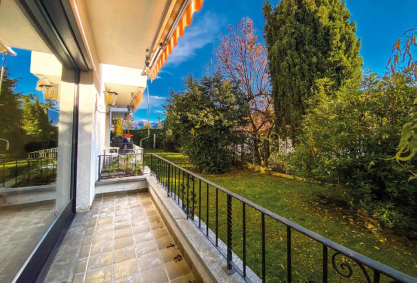 Zu verkaufen elegantes 1,5-Zimmer-Apartment in Ascona - Foto 8 von 12