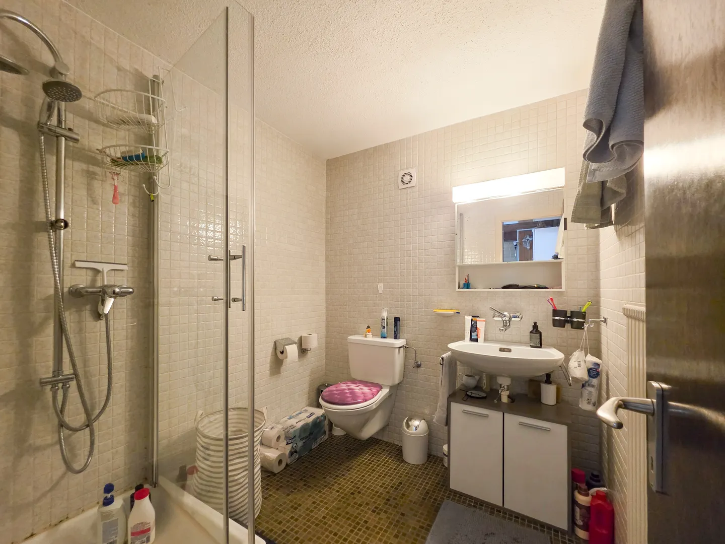 Versatile Multi-Family Home - Photo 17 of 25
