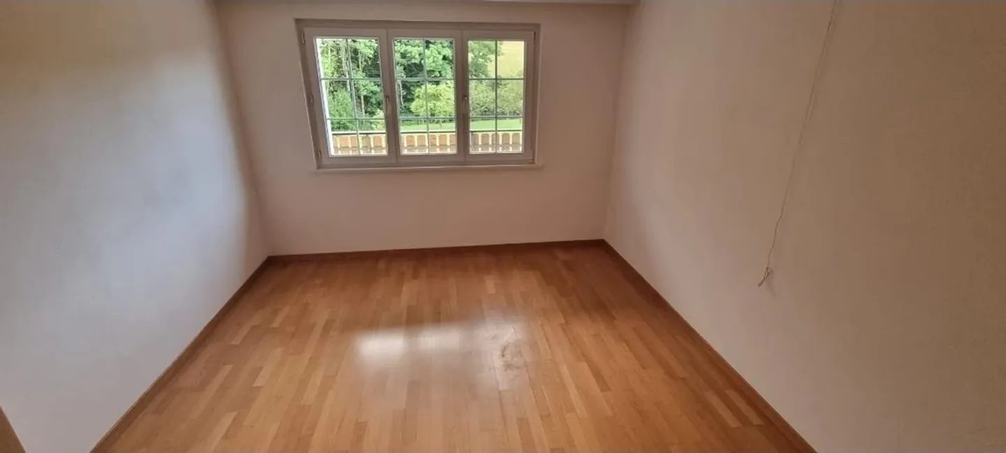 Appartamento di 2,5 stanze con vista lago - Foto 3 di 7