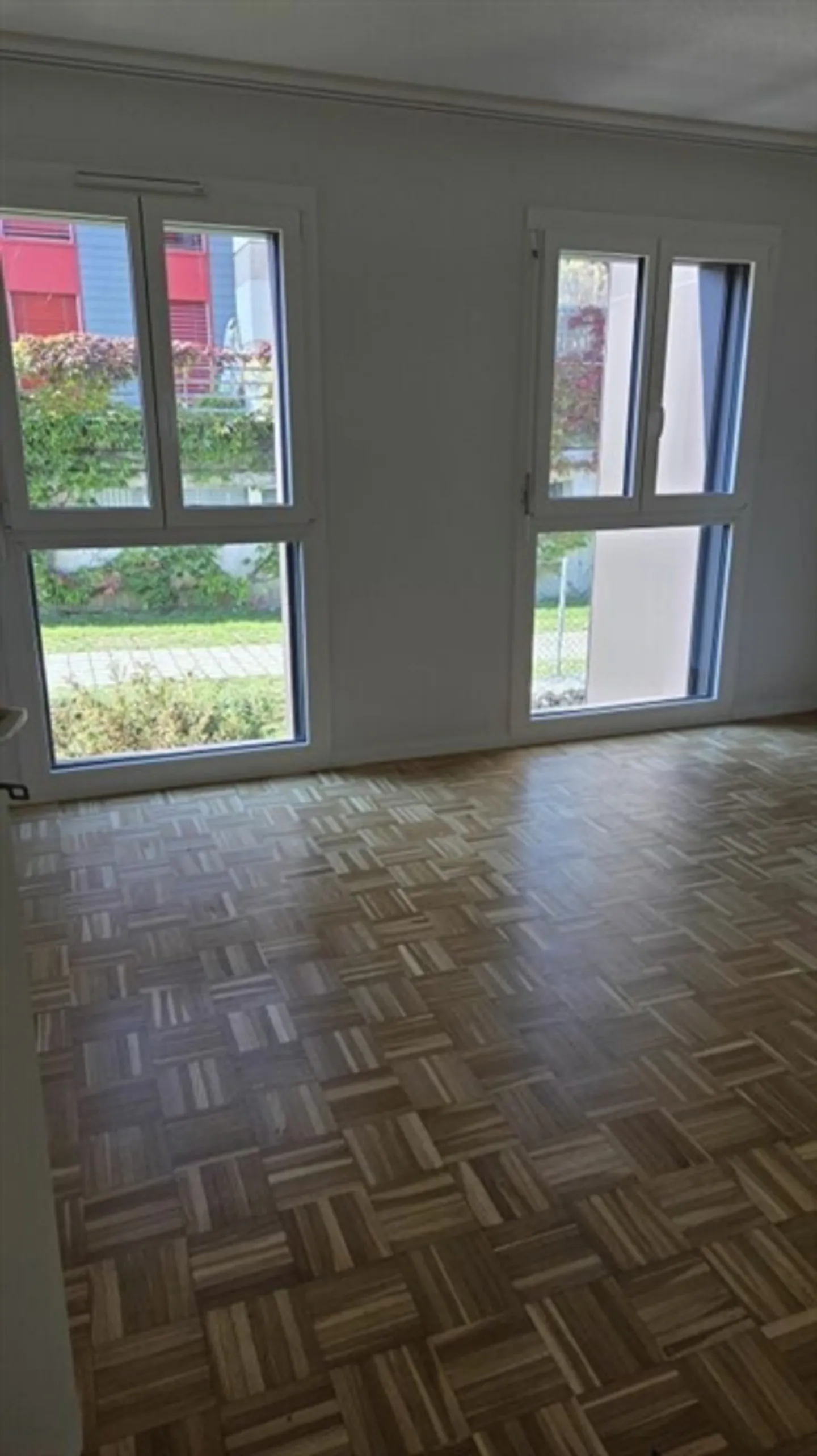 Beautiful completely renovated 3.5 room apartment with balcony - Photo 7 of 14