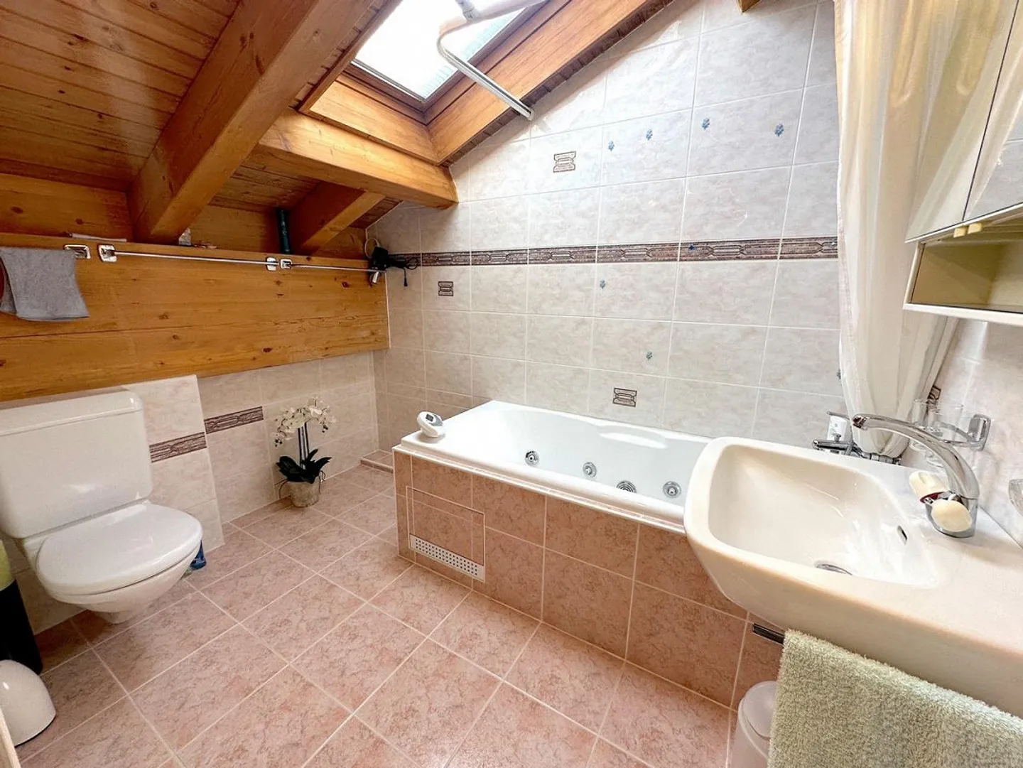 Location de vacances appartement 2 chambres 5 min centre Crans-Montana - Photo 5 sur 9