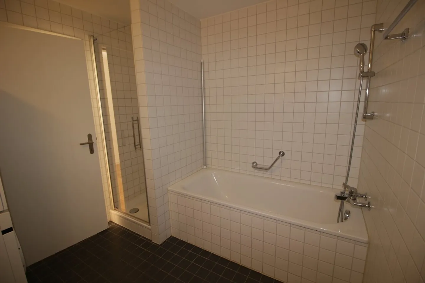 Sehr große 2½-Zimmer-Loftwohnung von 94 m2, resolut modern! - Foto 2 von 13