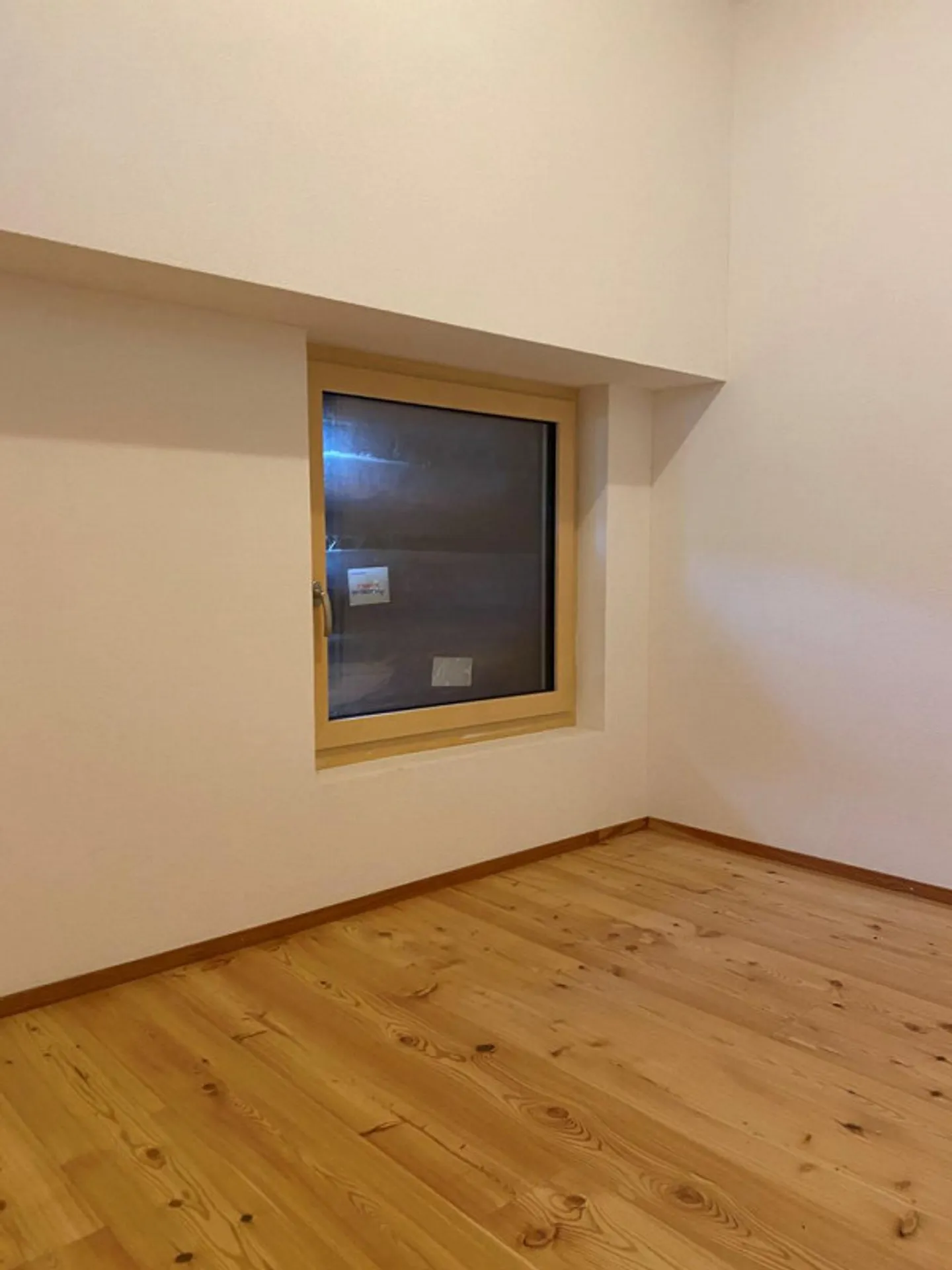 Appartamento da sogno in un soleggiato villaggio montano dei Grigioni con vista mozzafiato - Foto 8 di 9