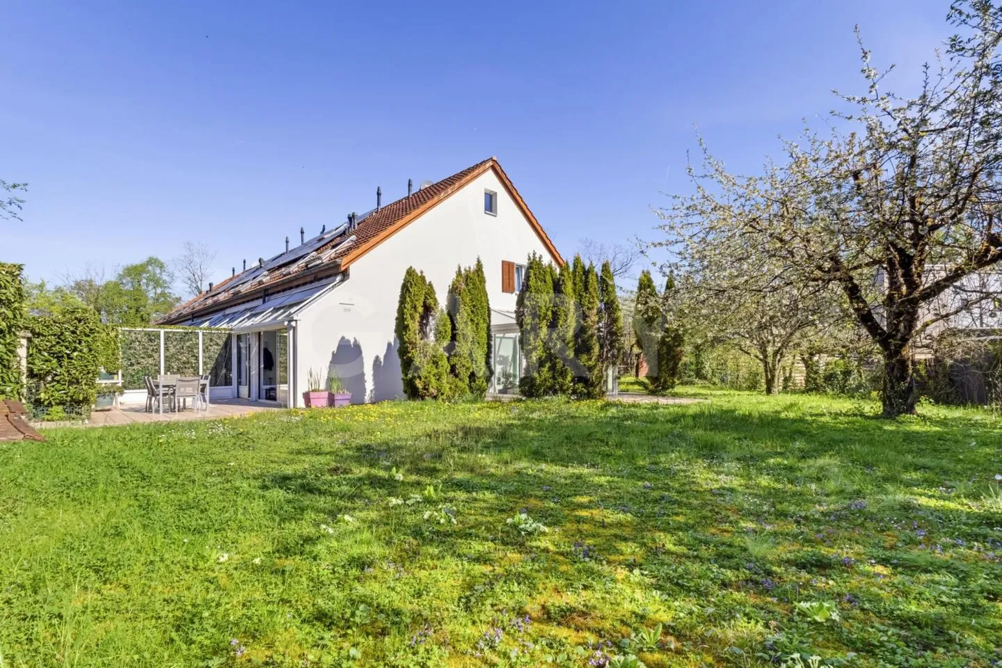 Helles Familienhaus mit Garten - Foto 11 von 11