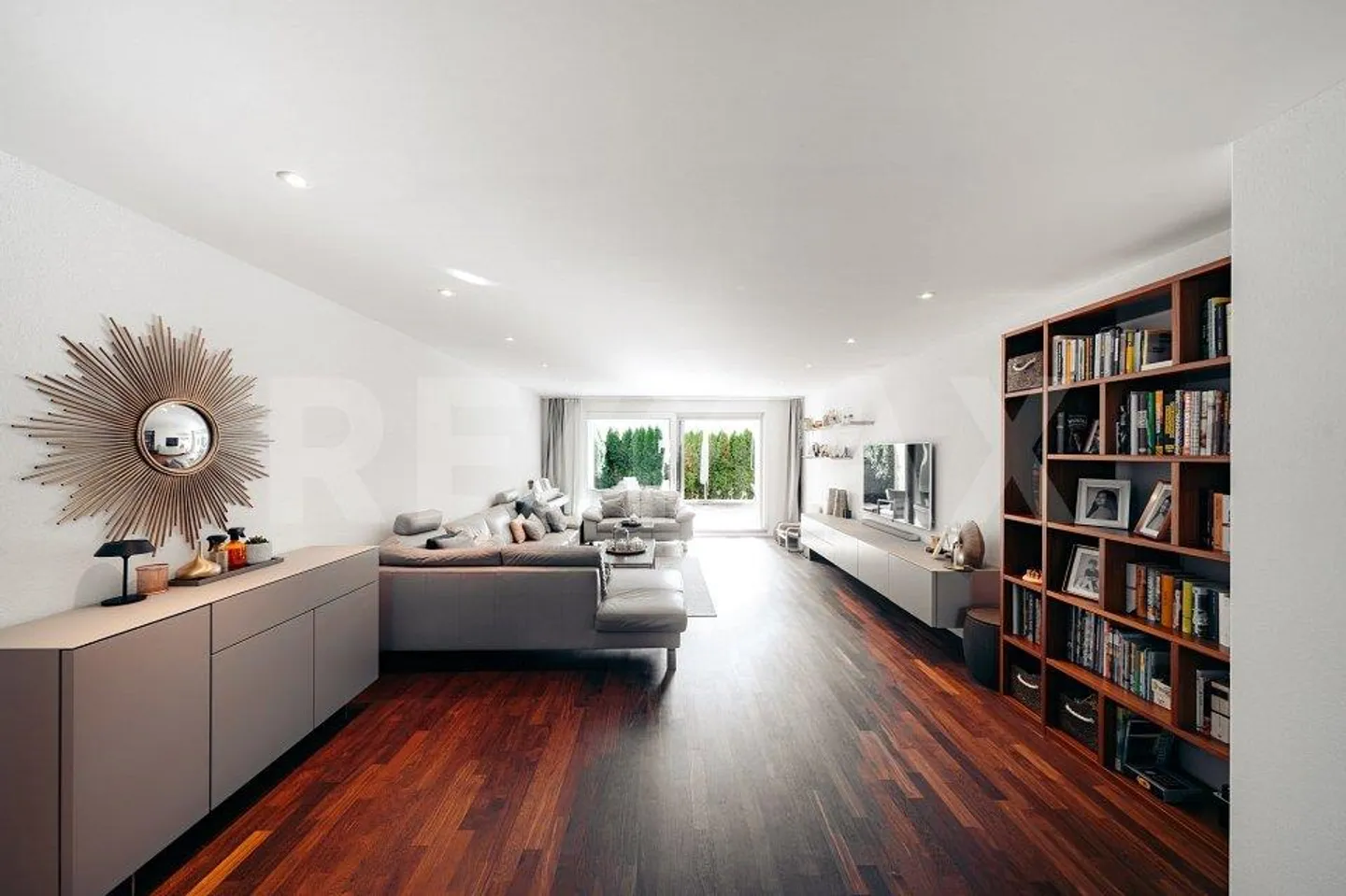 Votre nouveau chez-vous : Appartement élégant de 4,5 pièces avec confort et terrasse... - Photo 8 sur 13