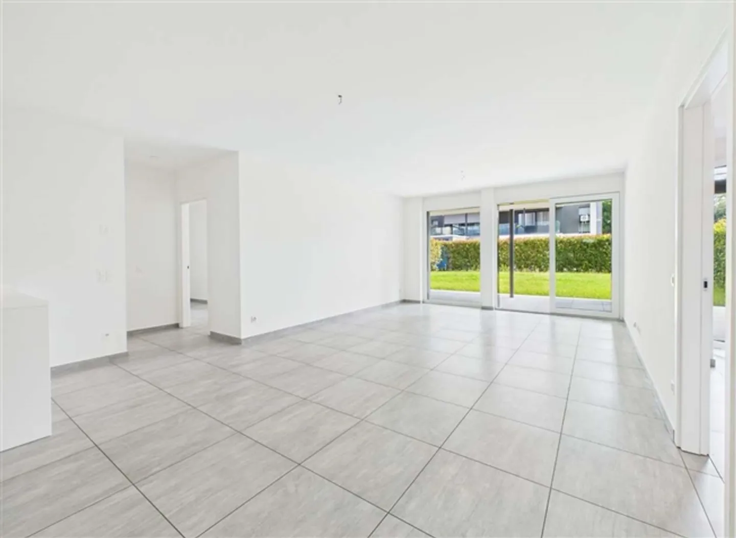 Opportunité d'investissement Appartement de rendement élégant à Bellinzone - Photo 3 sur 10