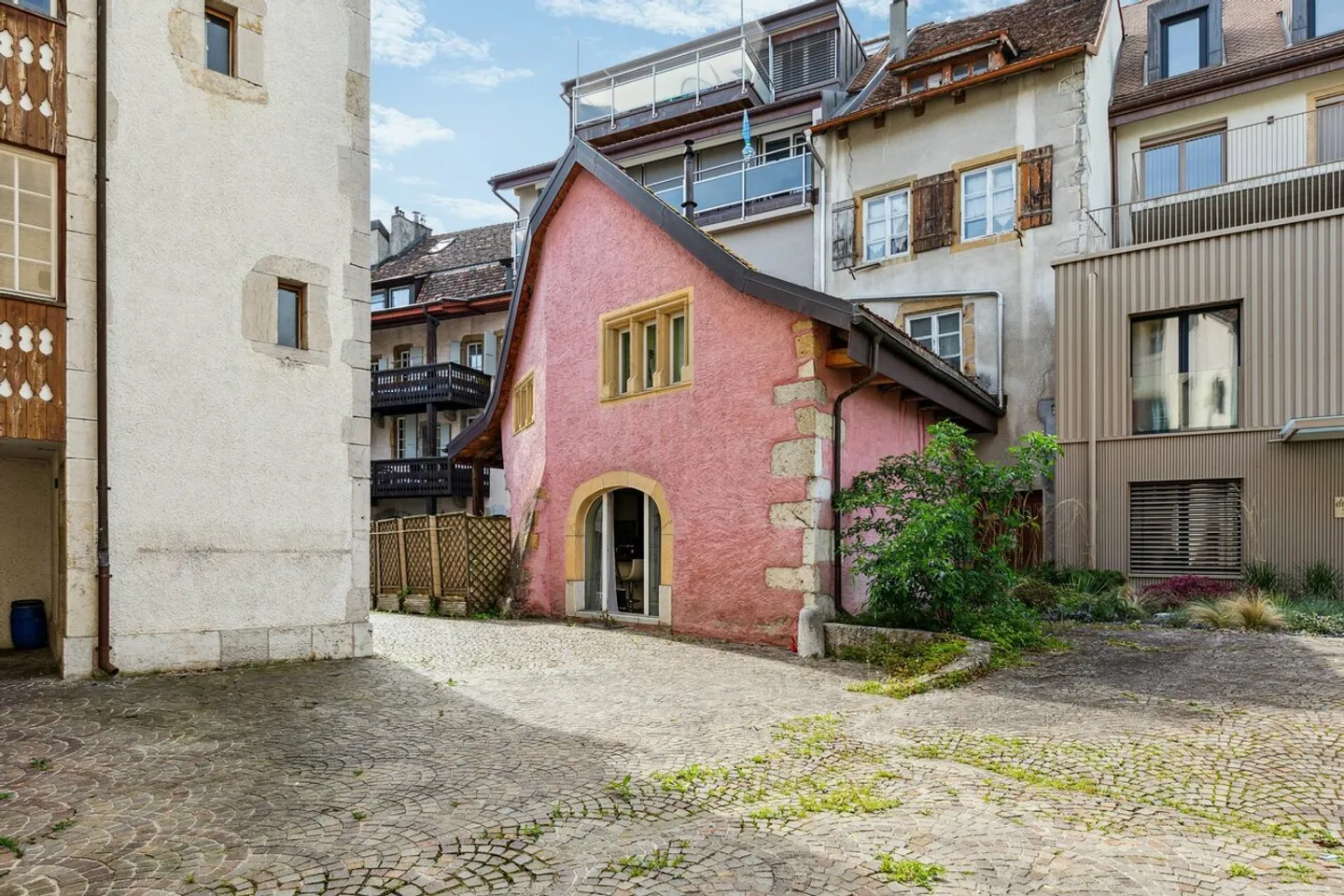 Casa singola in vendita - Foto 1 di 16