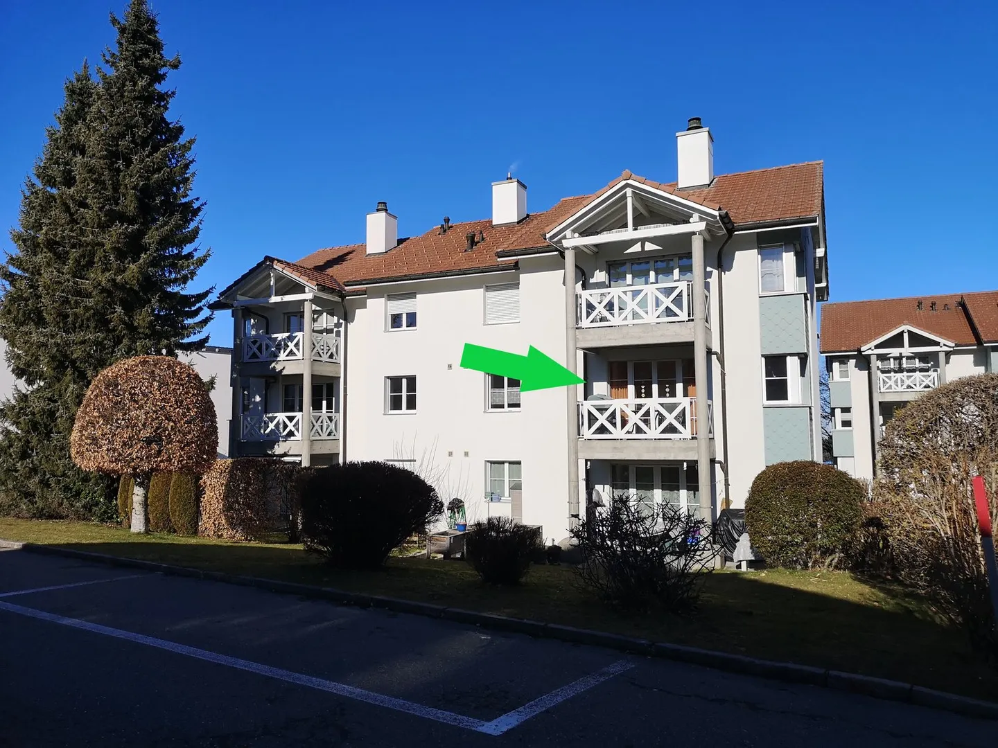 Geräumiges Apartment mit Balkon - Foto 2 von 28