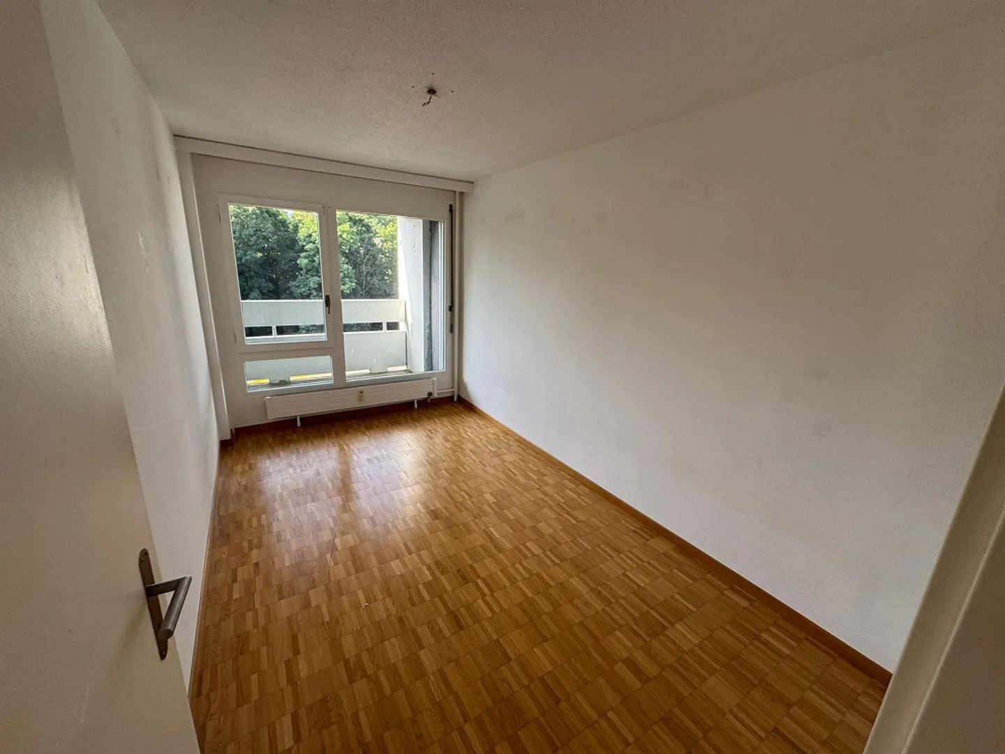 Helle 3.5-Zimmerwohnung mit Grünblick in Bern - Foto 9 von 9