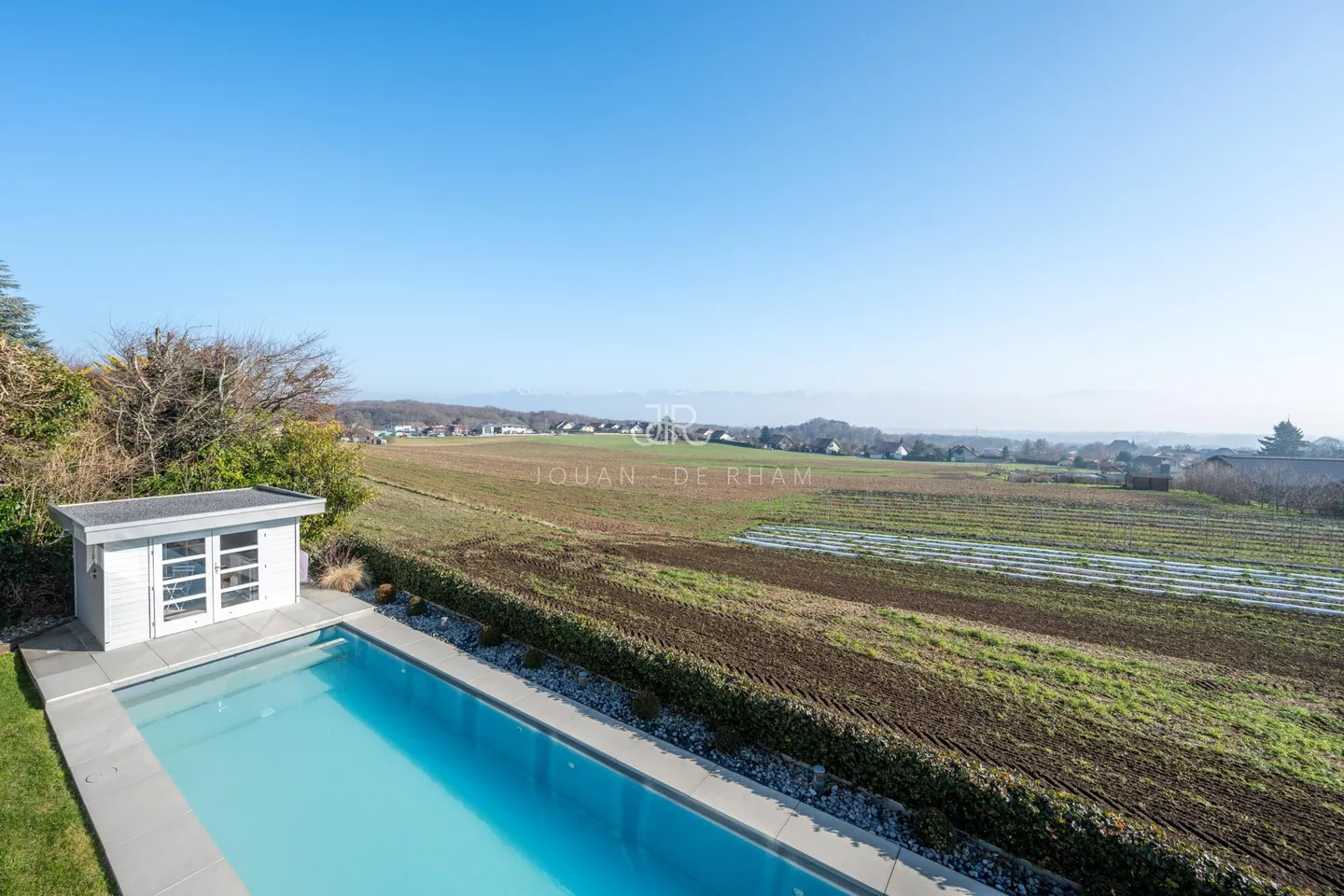 Exceptional Villa with Lake View - Photo 16 of 18