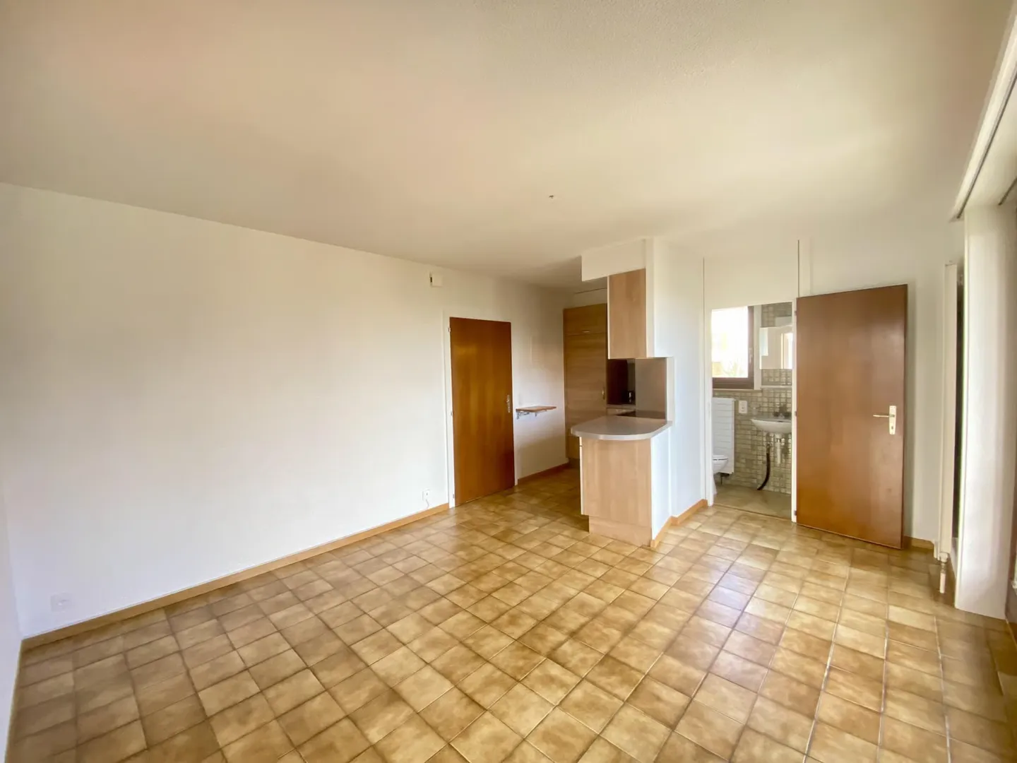 2024 - 2-Zimmer-Wohnung zu vermieten - Foto 1 von 2