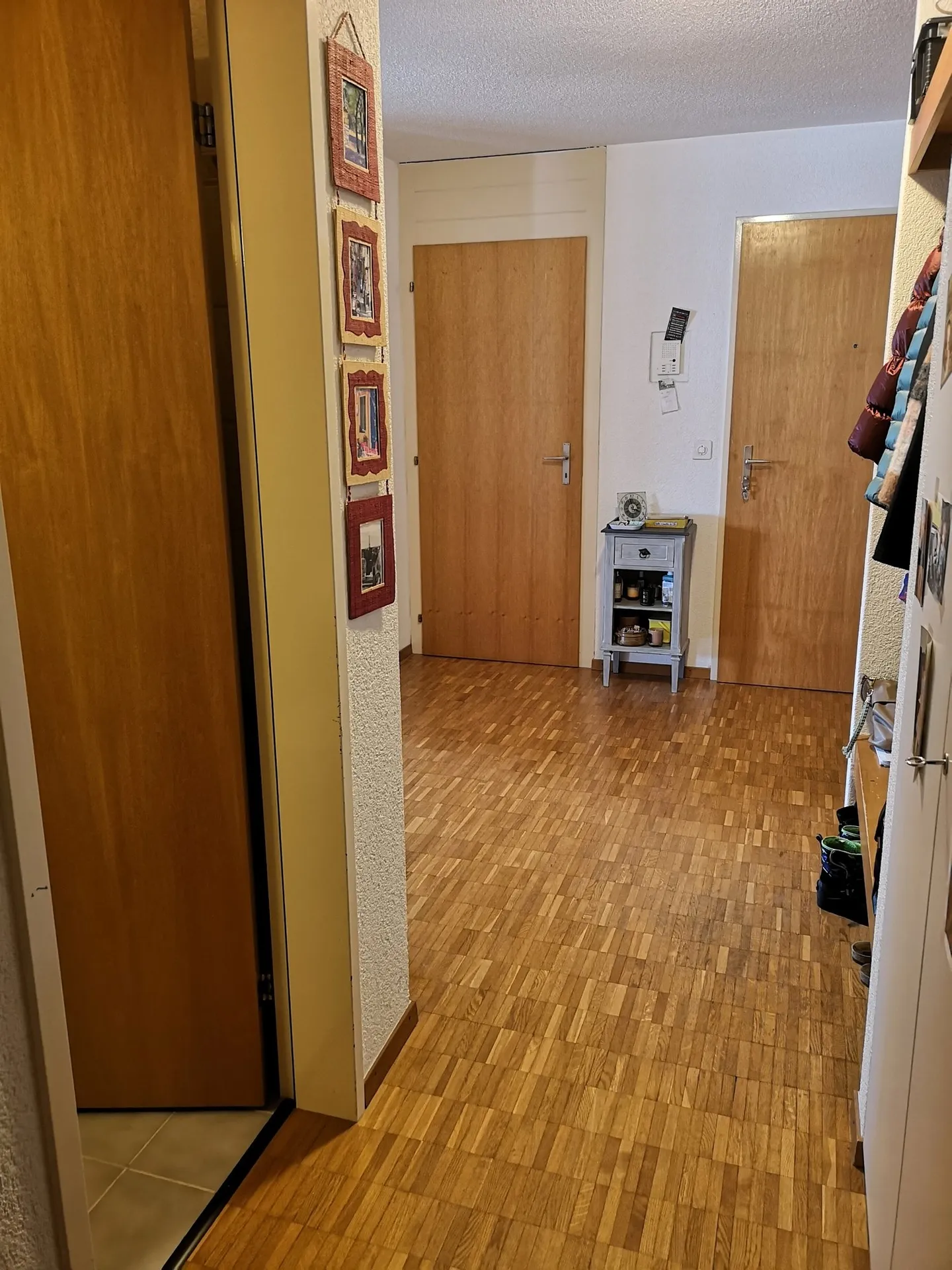 Geräumiges Apartment mit Balkon - Foto 13 von 28