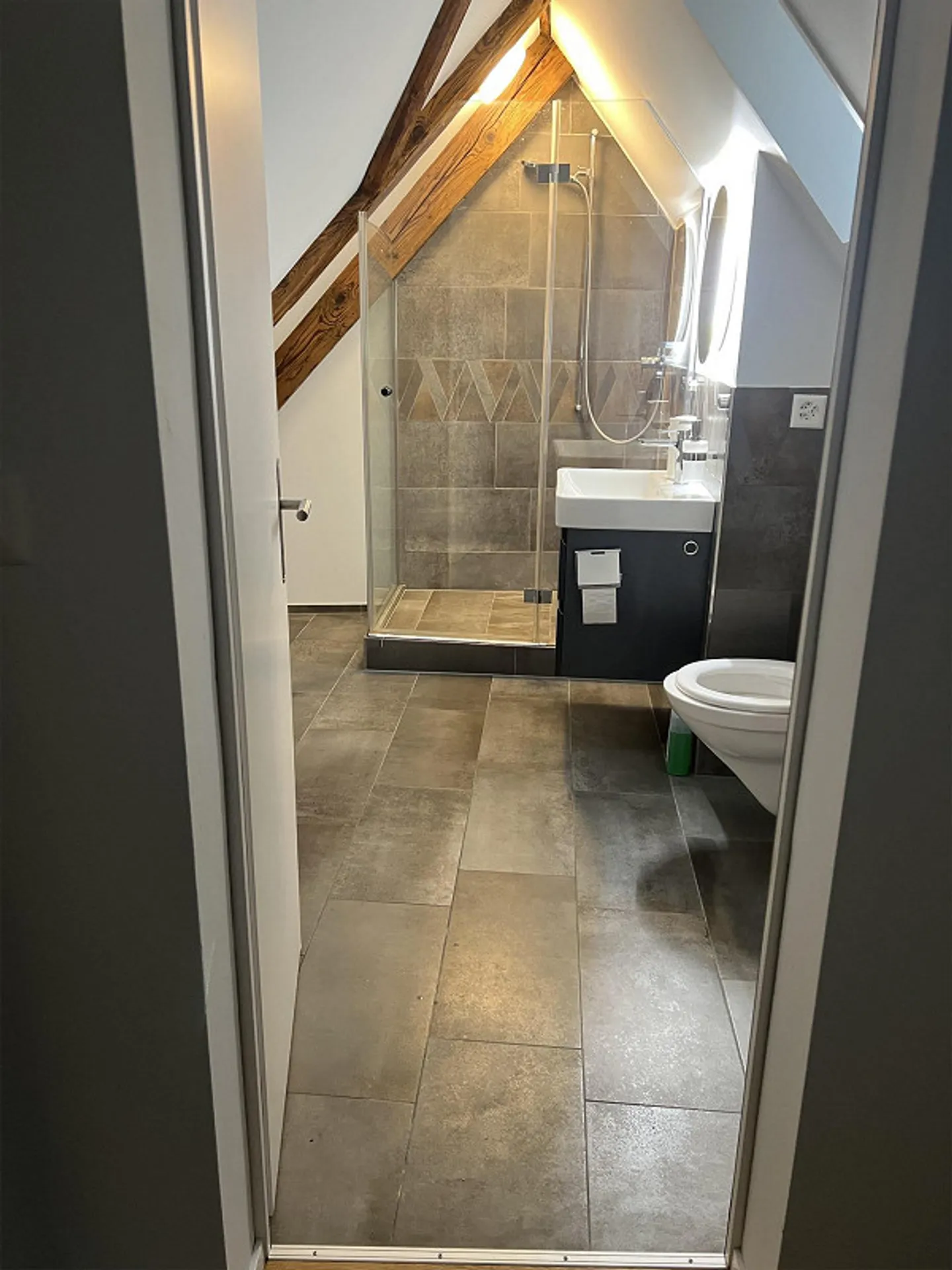 Appartement de 3 pièces à louer au centre de Stein am Rhein - Photo 3 sur 4