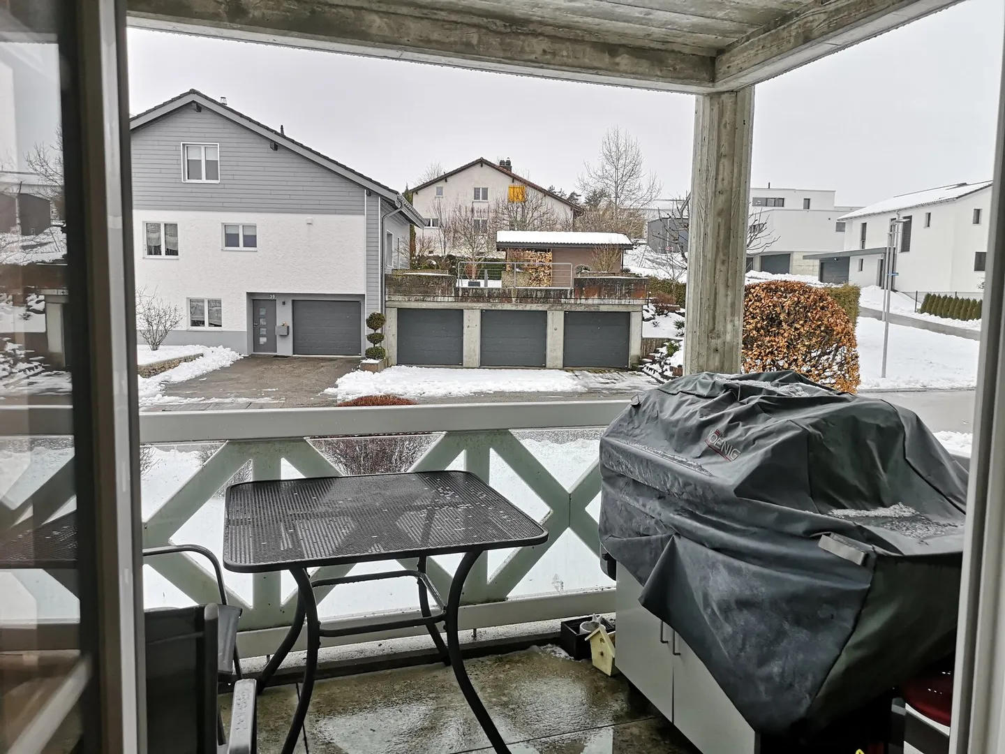 Geräumiges Apartment mit Balkon - Foto 25 von 28