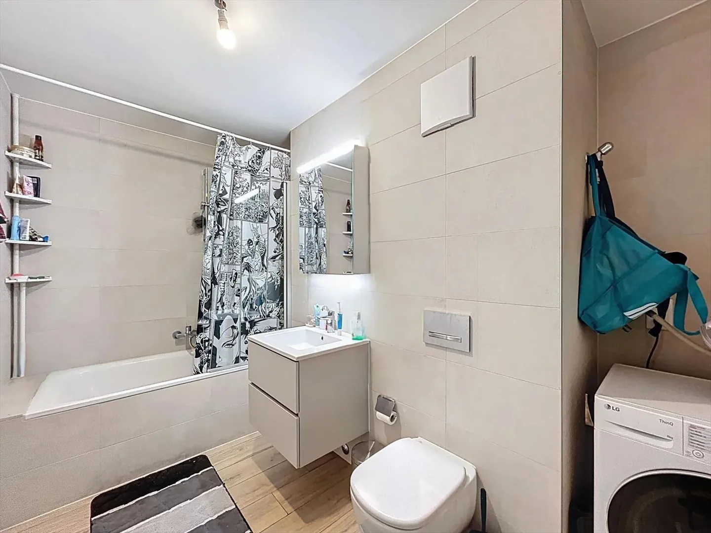 Bel appartamento recente con grande balcone - Foto 7 di 8