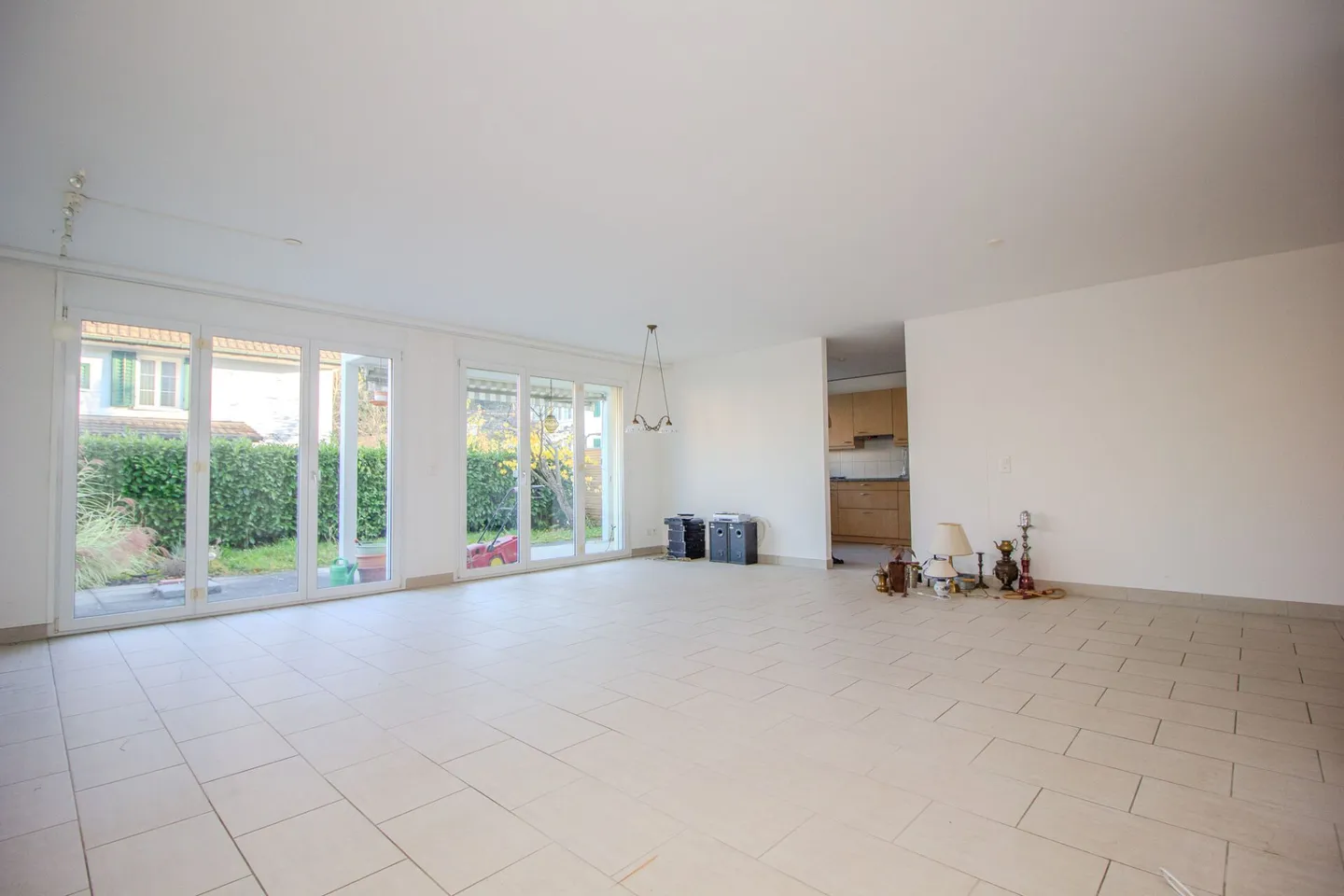 Appartamento giardino 3,5 camere situato in posizione tranquilla - Foto 4 di 13