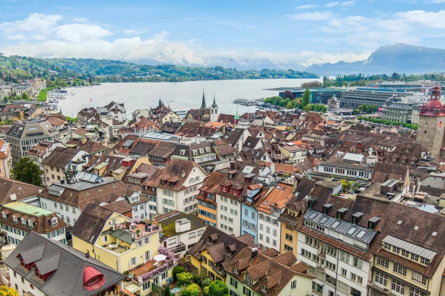 Shared Office Space in Lucerne - Photo 1 of 5