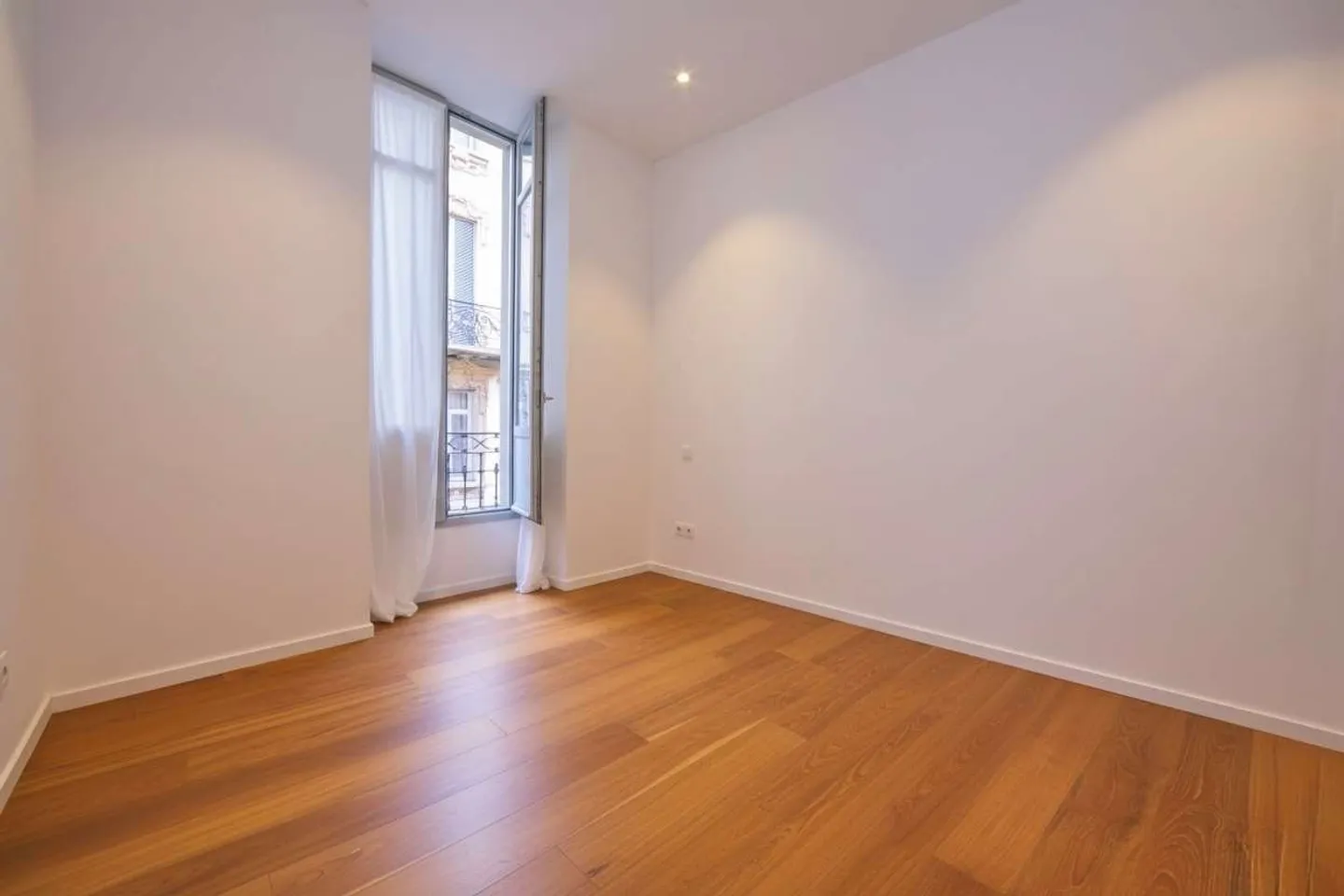 Magnifico appartamento di 3,5 locali nel centro di Lugano - Foto 4 di 9