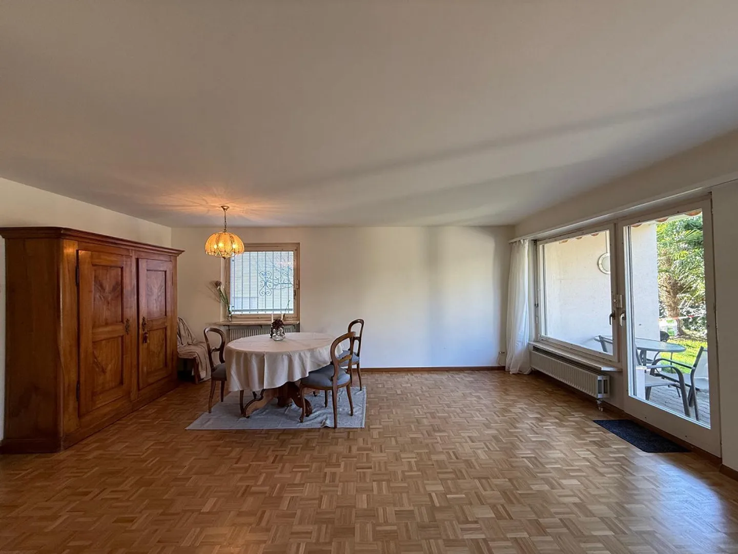 Living quietly and close to the city - Photo 7 of 25