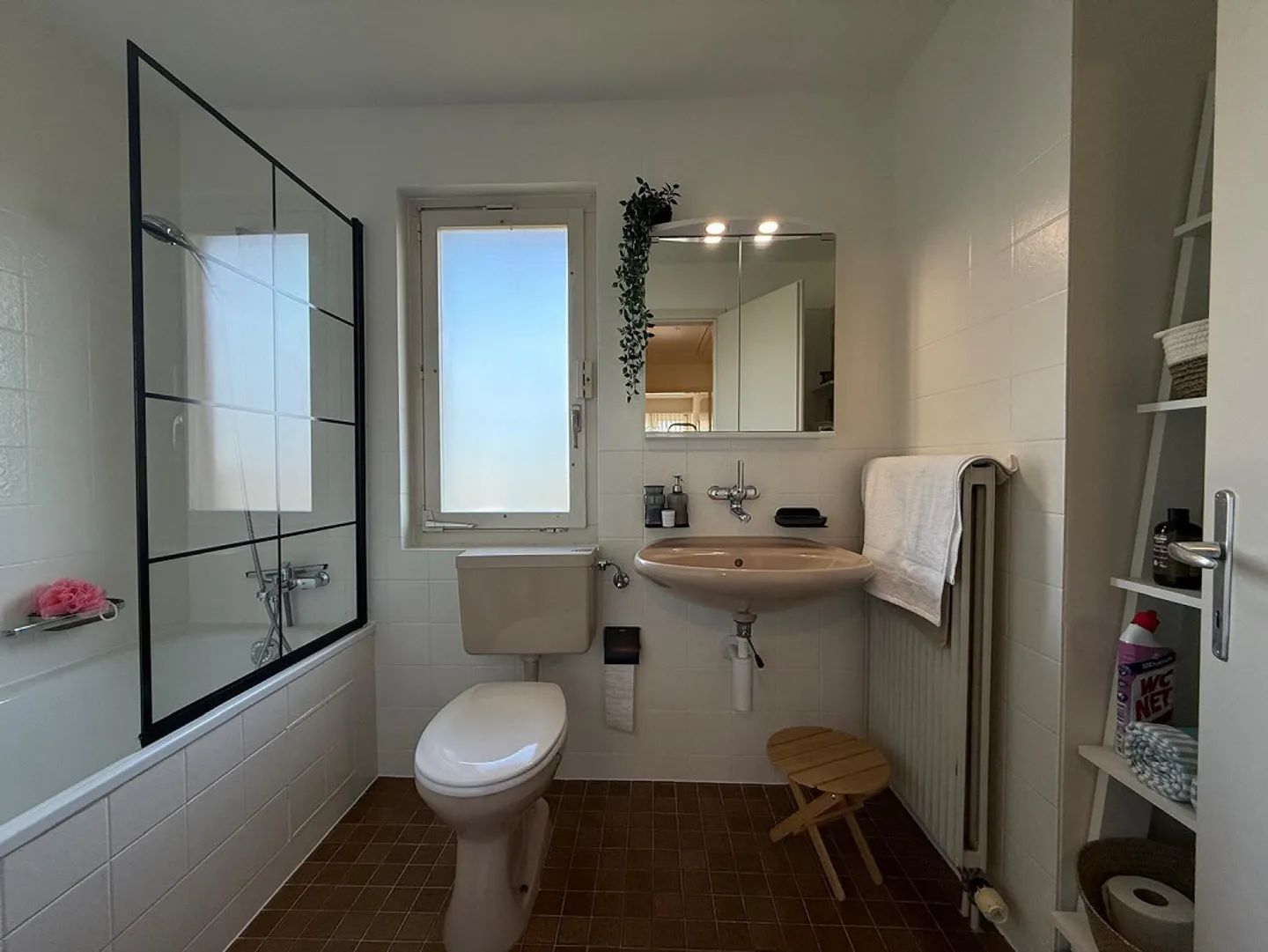 Living quietly and close to the city - Photo 11 of 25