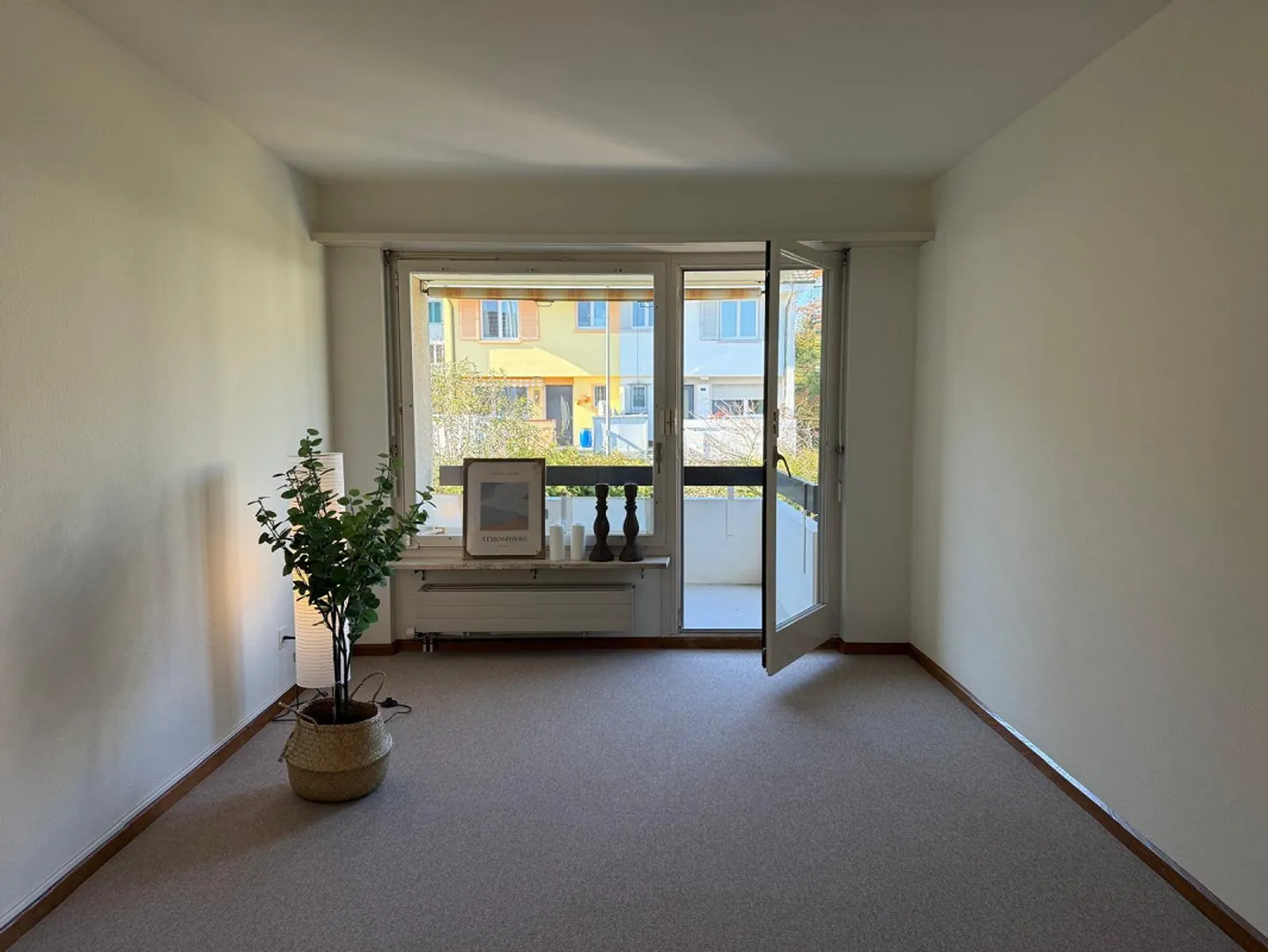 Living quietly and close to the city - Photo 17 of 25