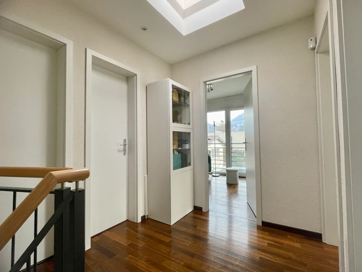 Maison jumelée séparée par le garage - Photo 7 sur 12