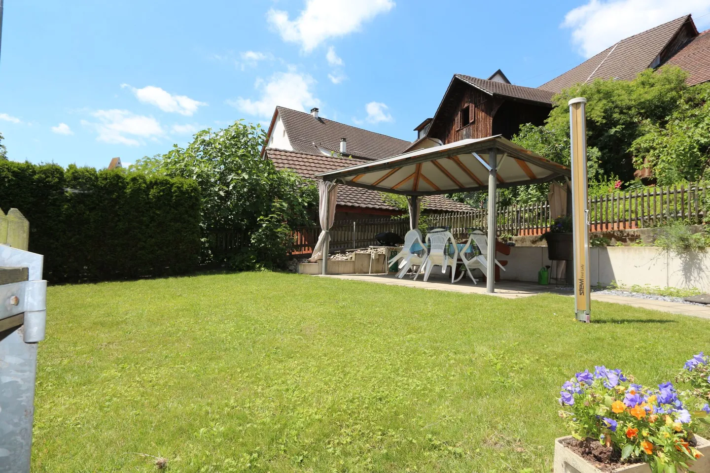 4.5 Zimmer Wohnung - Foto 9 von 10