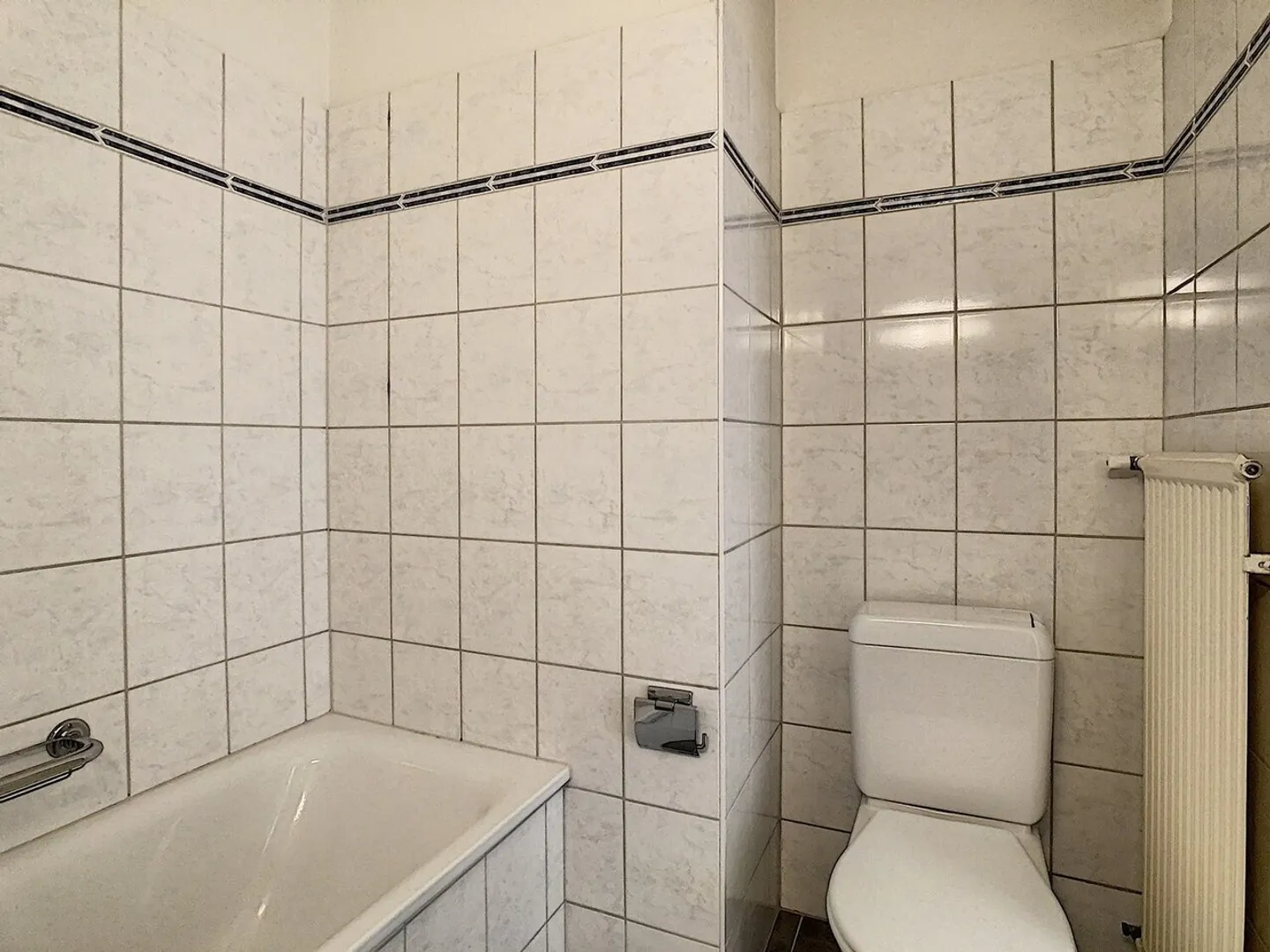 Helle 3½ Zimmer in der Nähe aller Annehmlichkeiten - Foto 12 von 13