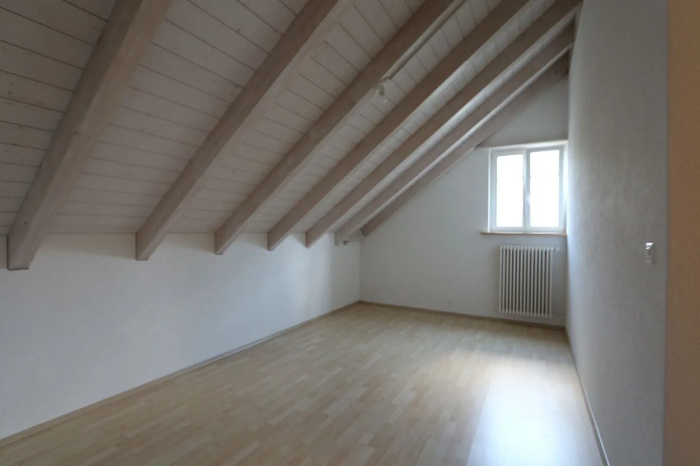 4.5 Zimmer Wohnung - Foto 6 von 10
