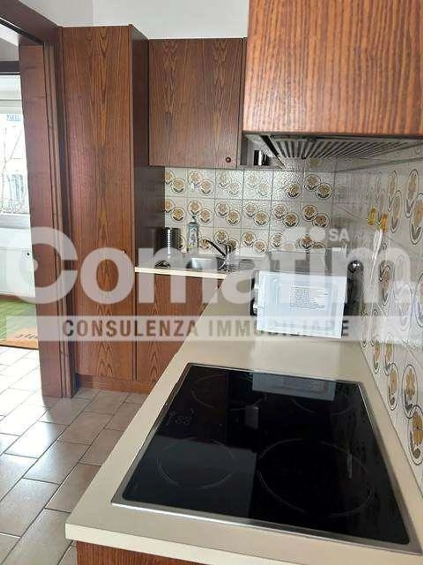 Monolocale Zeta con cucina separata a Lugano - Foto 8 di 13