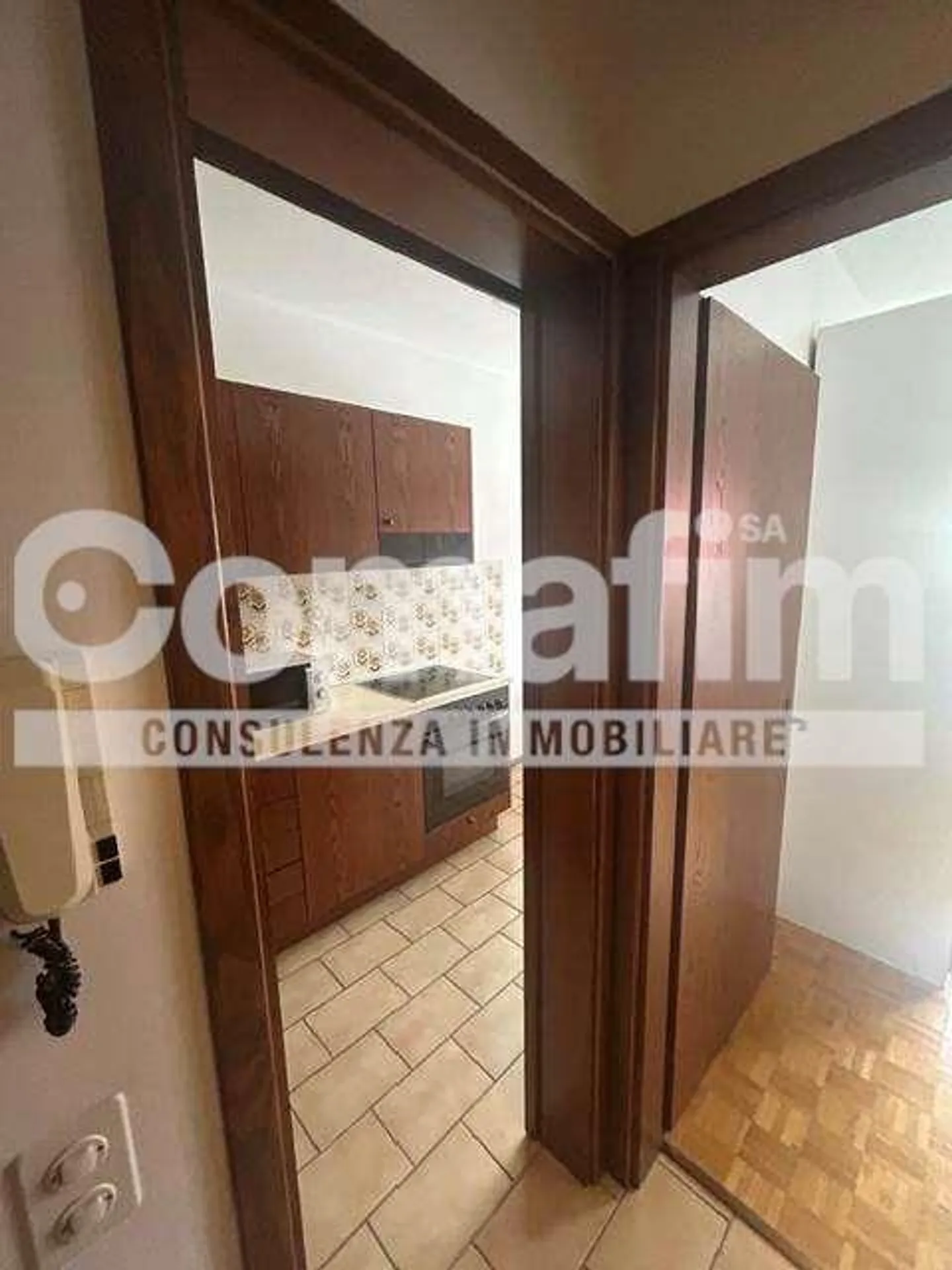 Monolocale Zeta con cucina separata a Lugano - Foto 11 di 13