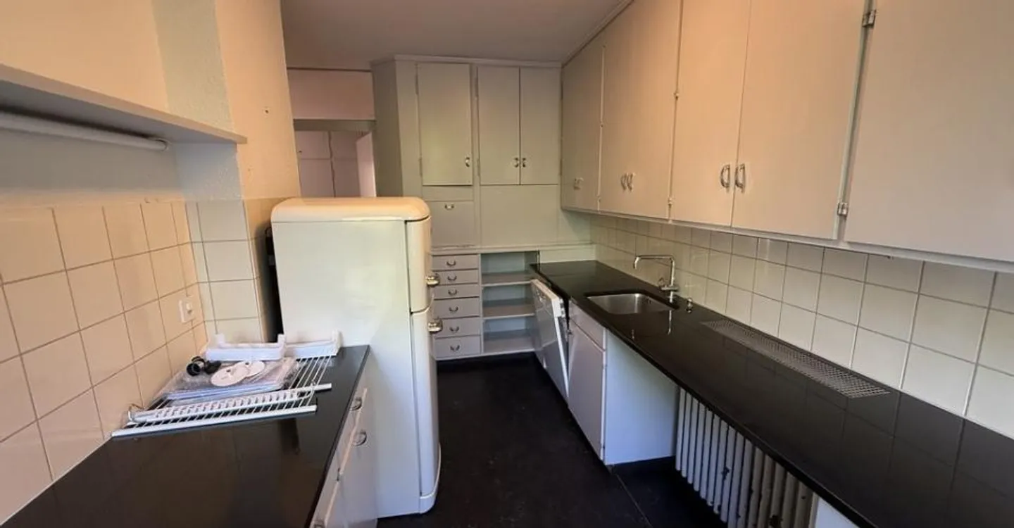 Ampio appartamento temporaneo di 5 stanze in una posizione esclusiva a Doldertal - Foto 3 di 11