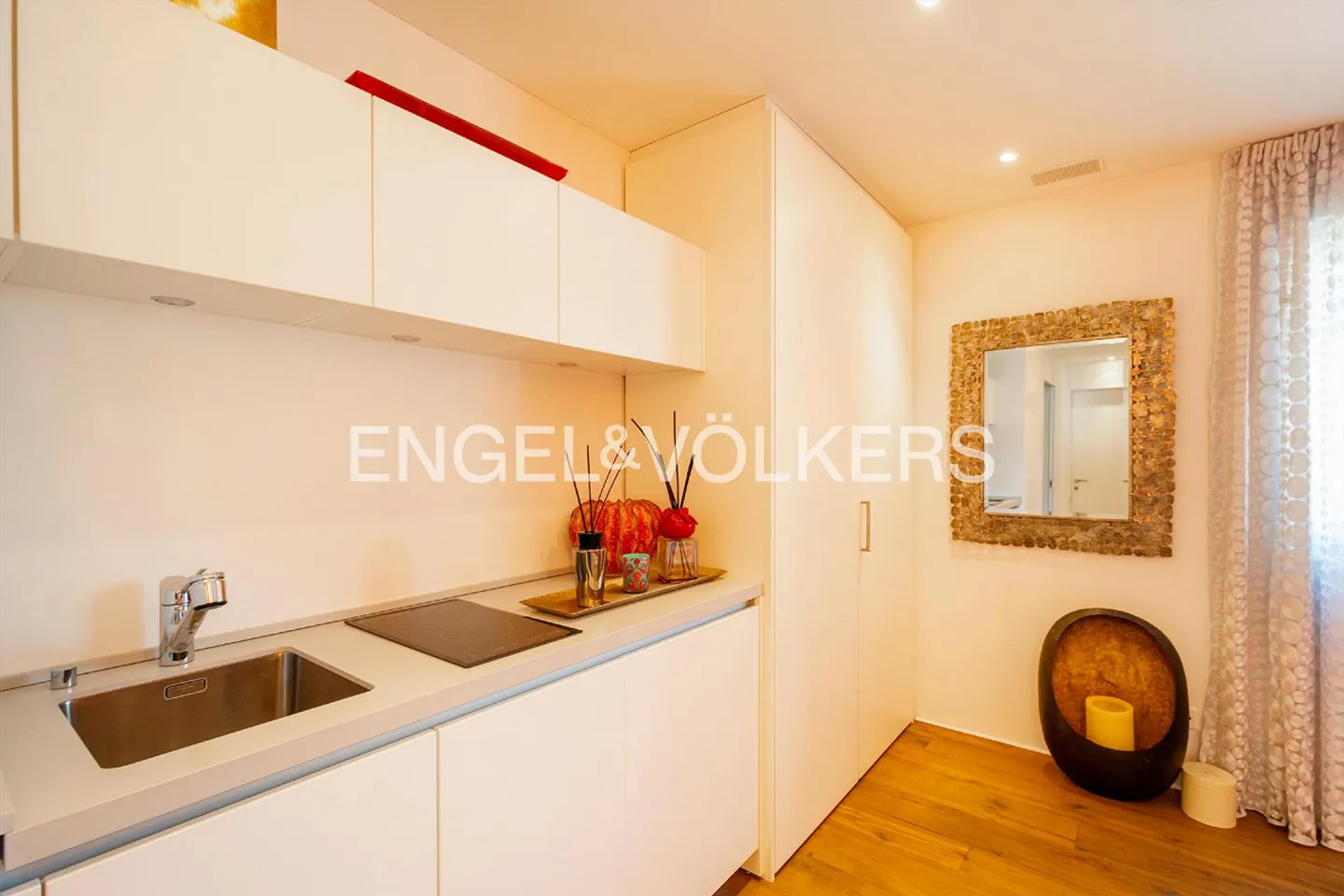 Maisonette moderne avec jardin au cœur d'Ascona (65) - Photo 14 sur 16