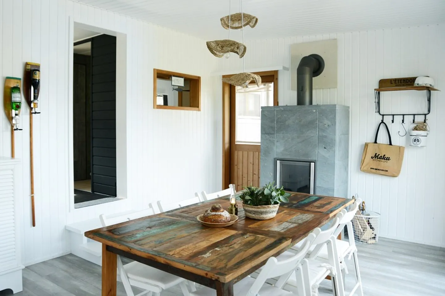 Chalet enchanté entre lac et nature  Coup de cur assuré ! - Photo 6 sur 13